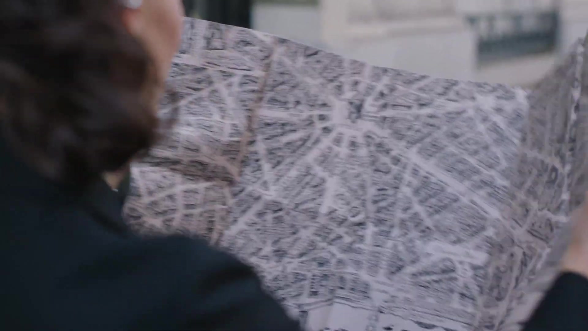 Miss_Dior_-_A_Miss_in_Paris_Episode_1-00_00_28_720.jpeg