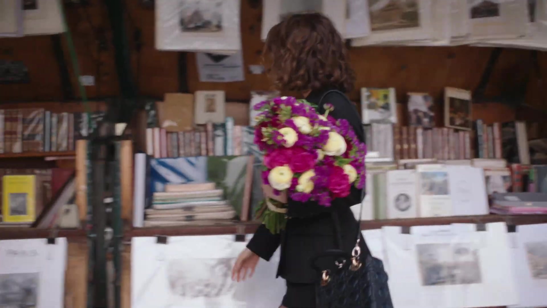 Miss_Dior_-_A_Miss_in_Paris_Episode_3-00_00_03_800.jpeg