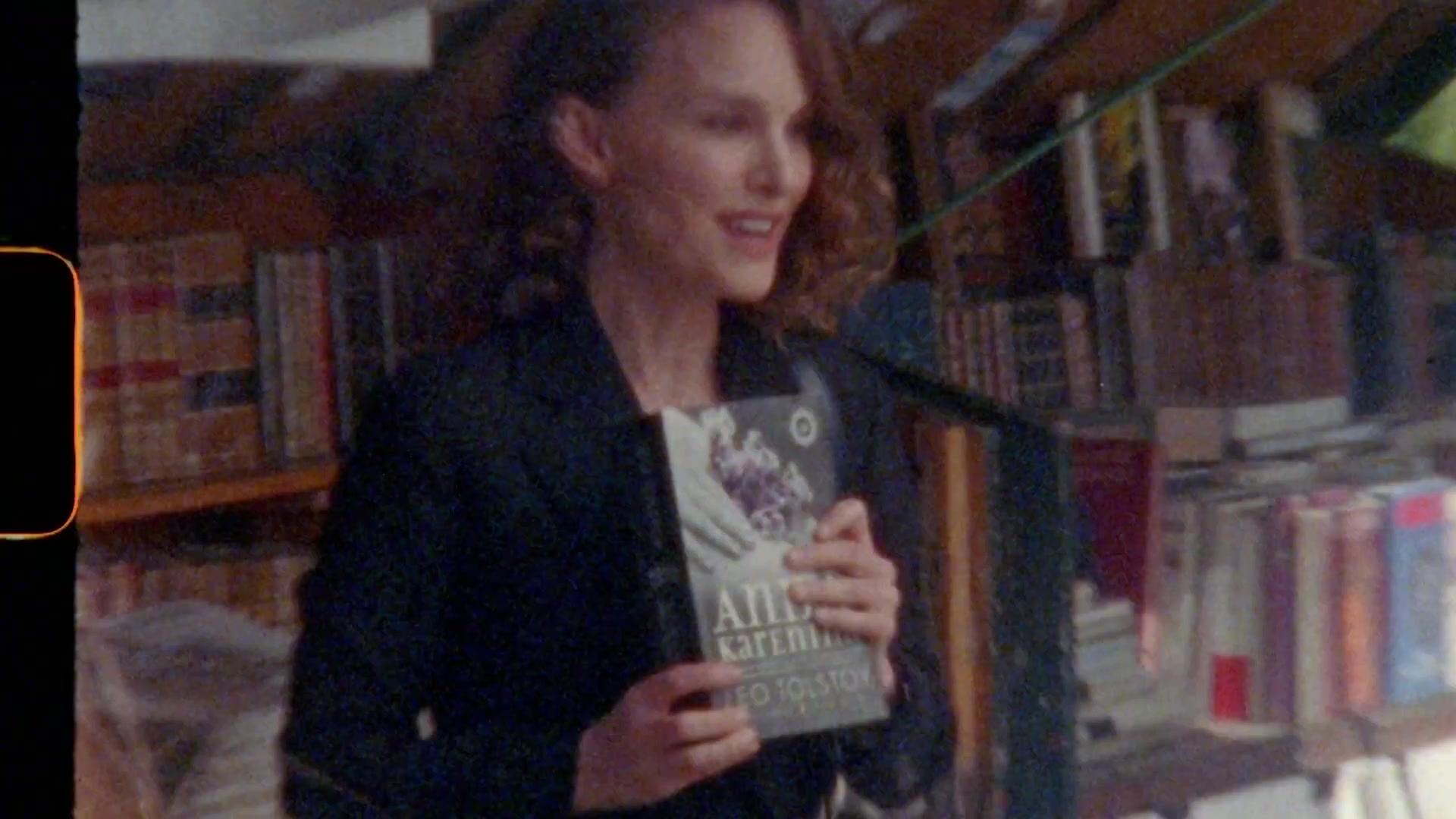Miss_Dior_-_A_Miss_in_Paris_Episode_3-00_00_12_200.jpeg