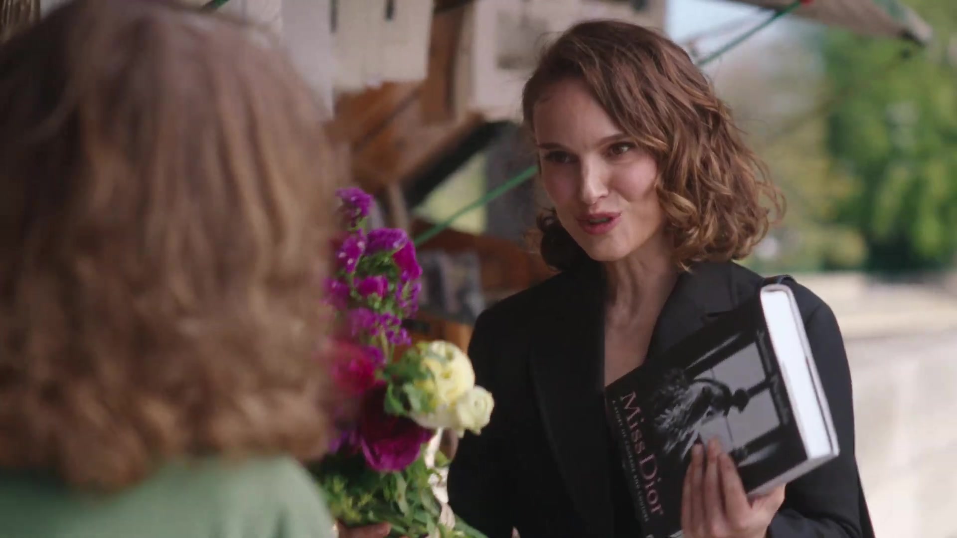 Miss_Dior_-_A_Miss_in_Paris_Episode_3-00_00_20_040.jpeg