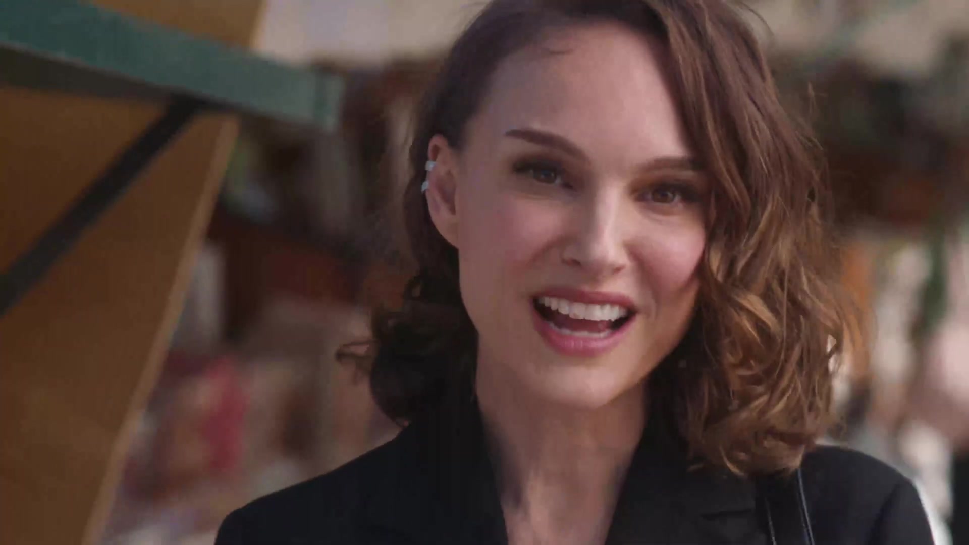 Miss_Dior_-_A_Miss_in_Paris_Episode_3-00_00_28_200.jpeg