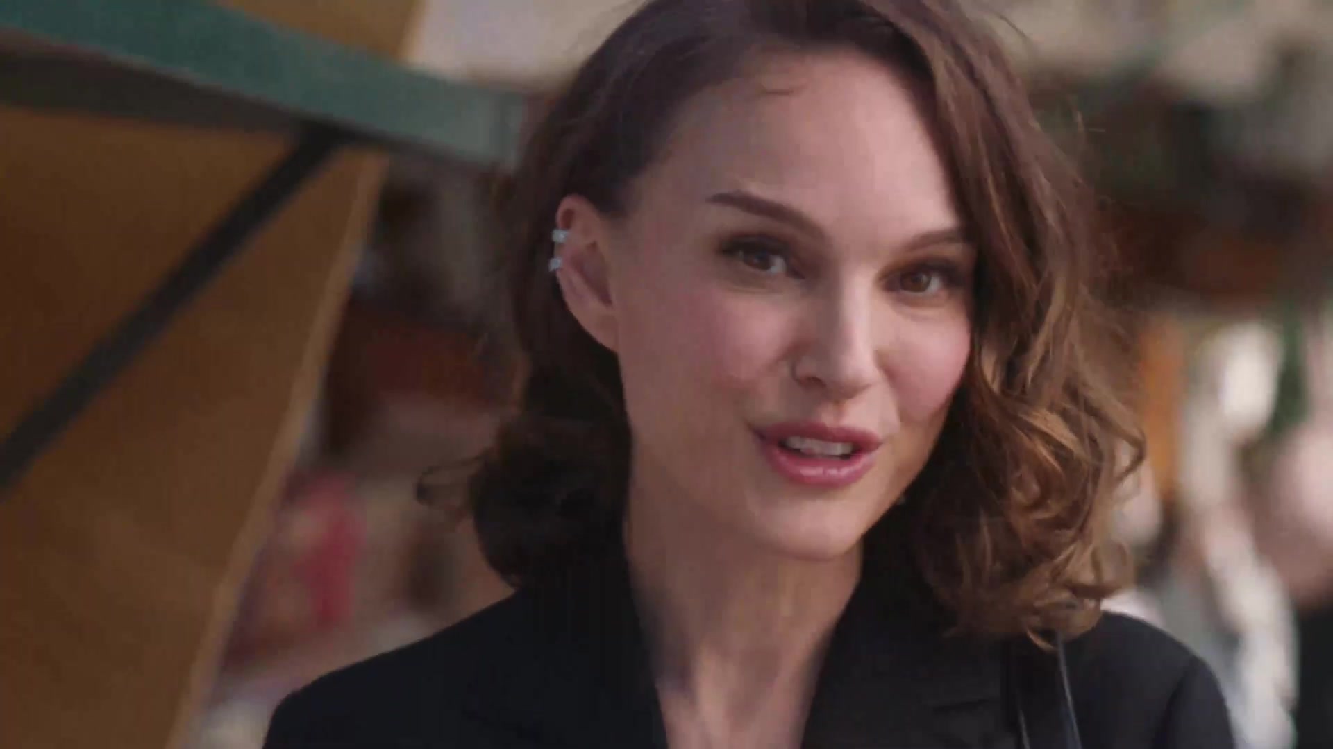 Miss_Dior_-_A_Miss_in_Paris_Episode_3-00_00_28_520.jpeg