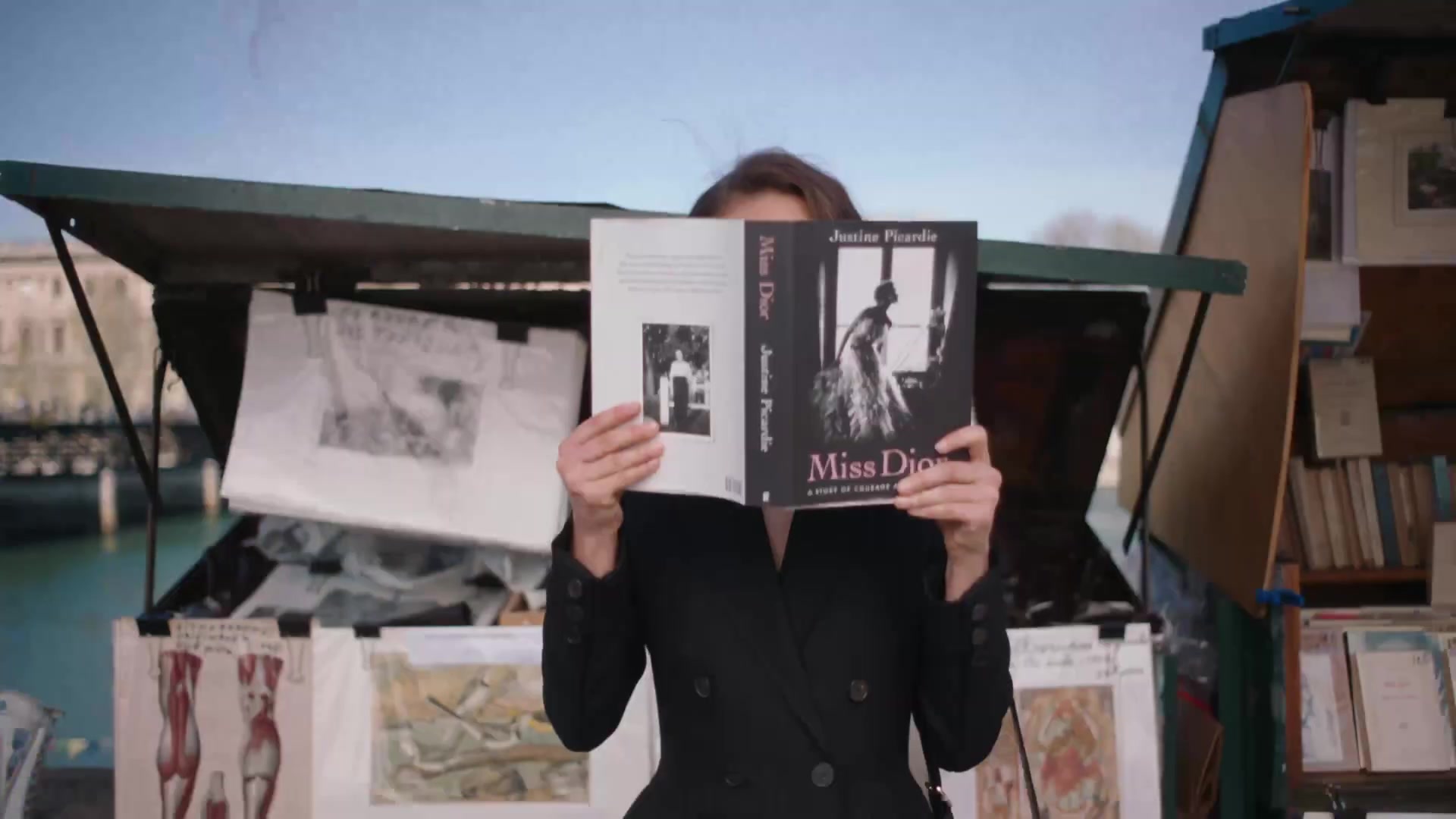 Miss_Dior_-_A_Miss_in_Paris_Episode_3-00_00_32_120.jpeg