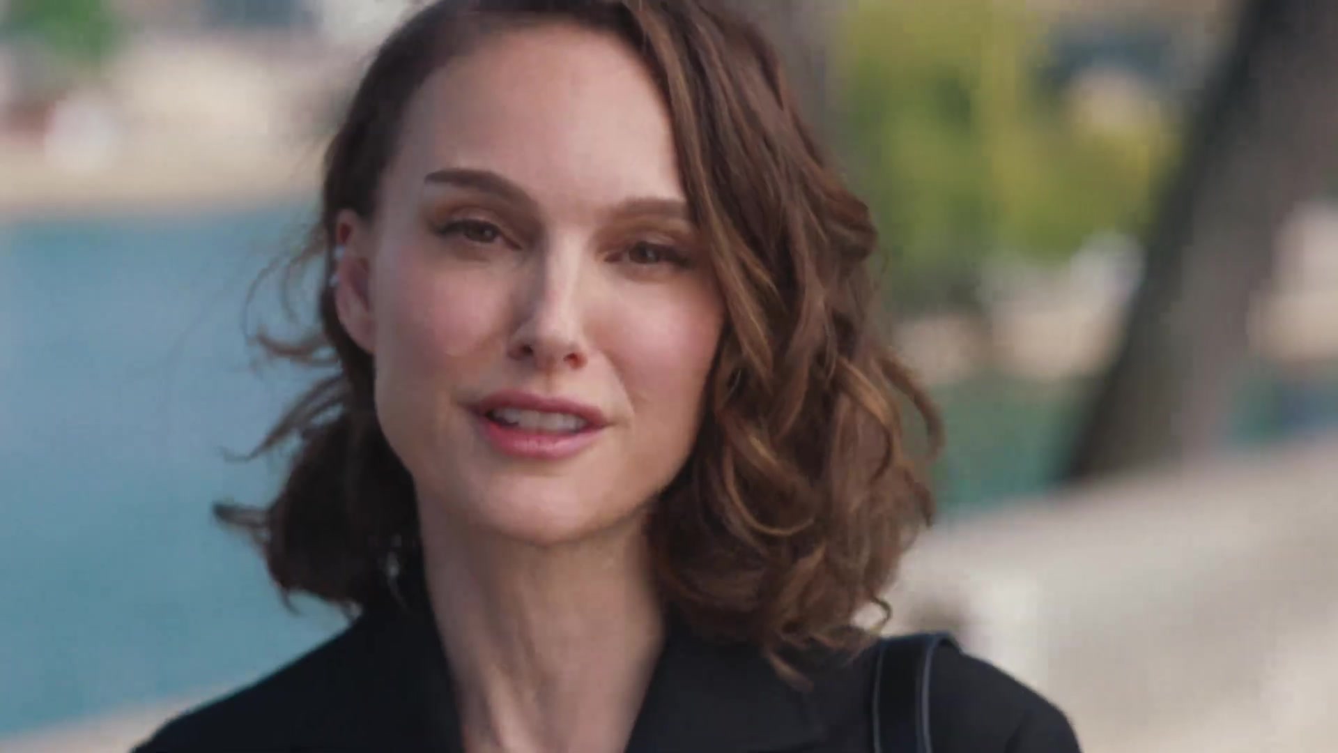 Miss_Dior_-_A_Miss_in_Paris_Episode_3-00_00_34_360.jpeg