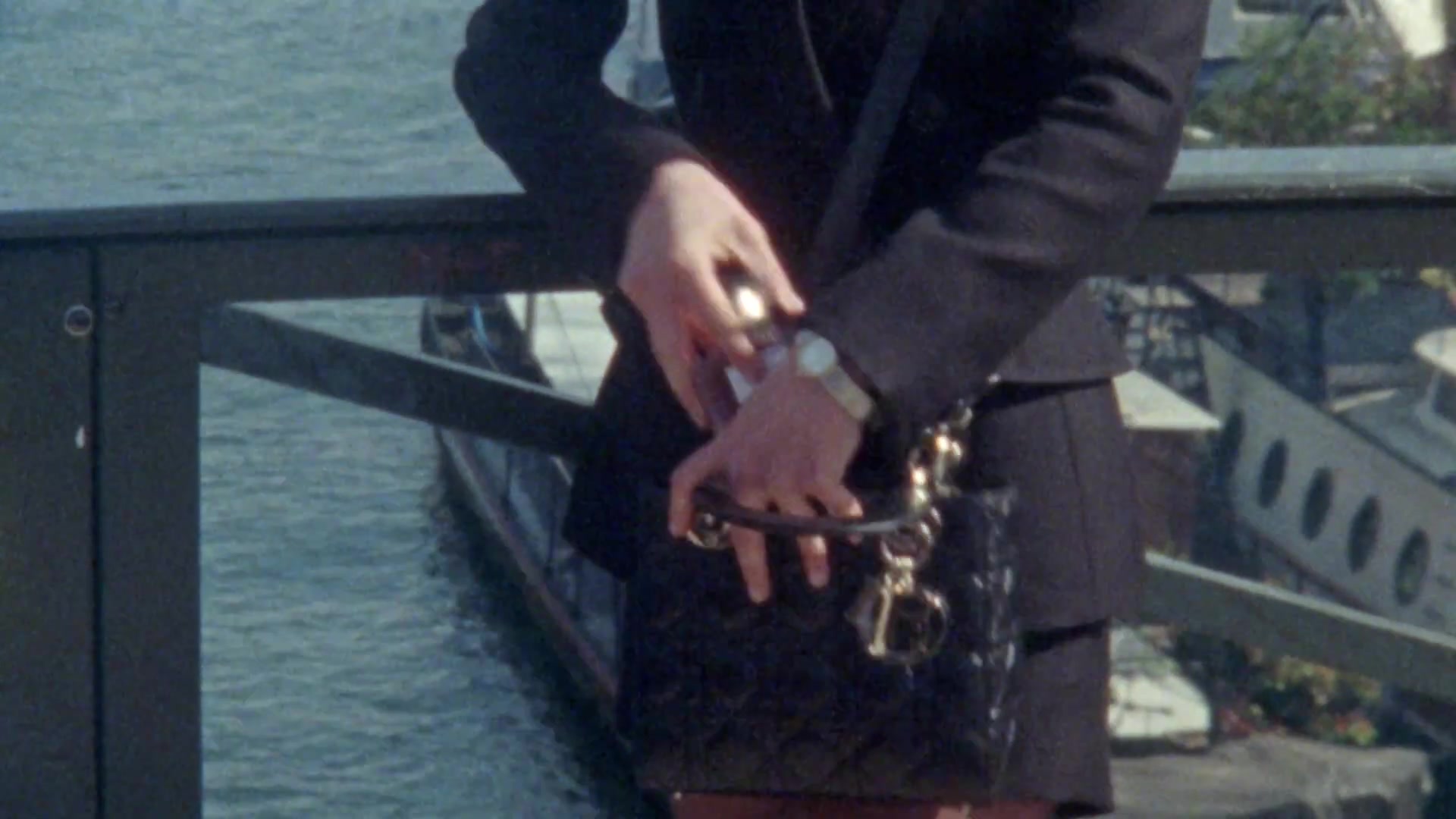 Miss_Dior_-_A_Miss_in_Paris_Episode_3-00_00_38_280.jpeg