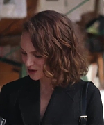 Miss_Dior_-_A_Miss_in_Paris_Episode_3-00_00_25_560.jpeg