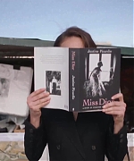Miss_Dior_-_A_Miss_in_Paris_Episode_3-00_00_32_280.jpeg