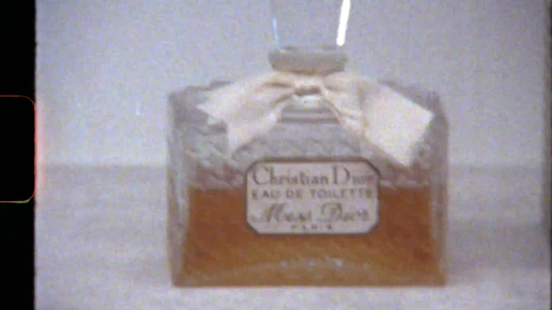 Miss_Dior_-_A_Miss_in_Paris_Episode_4-00_00_14_040.jpeg