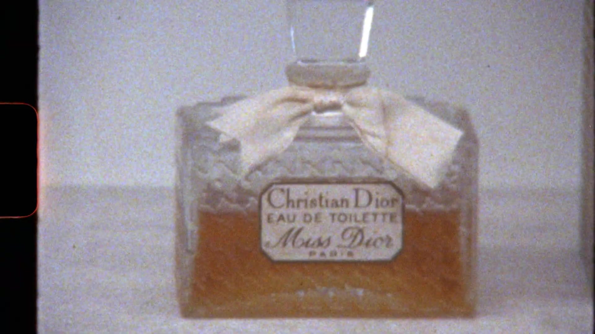 Miss_Dior_-_A_Miss_in_Paris_Episode_4-00_00_14_600.jpeg