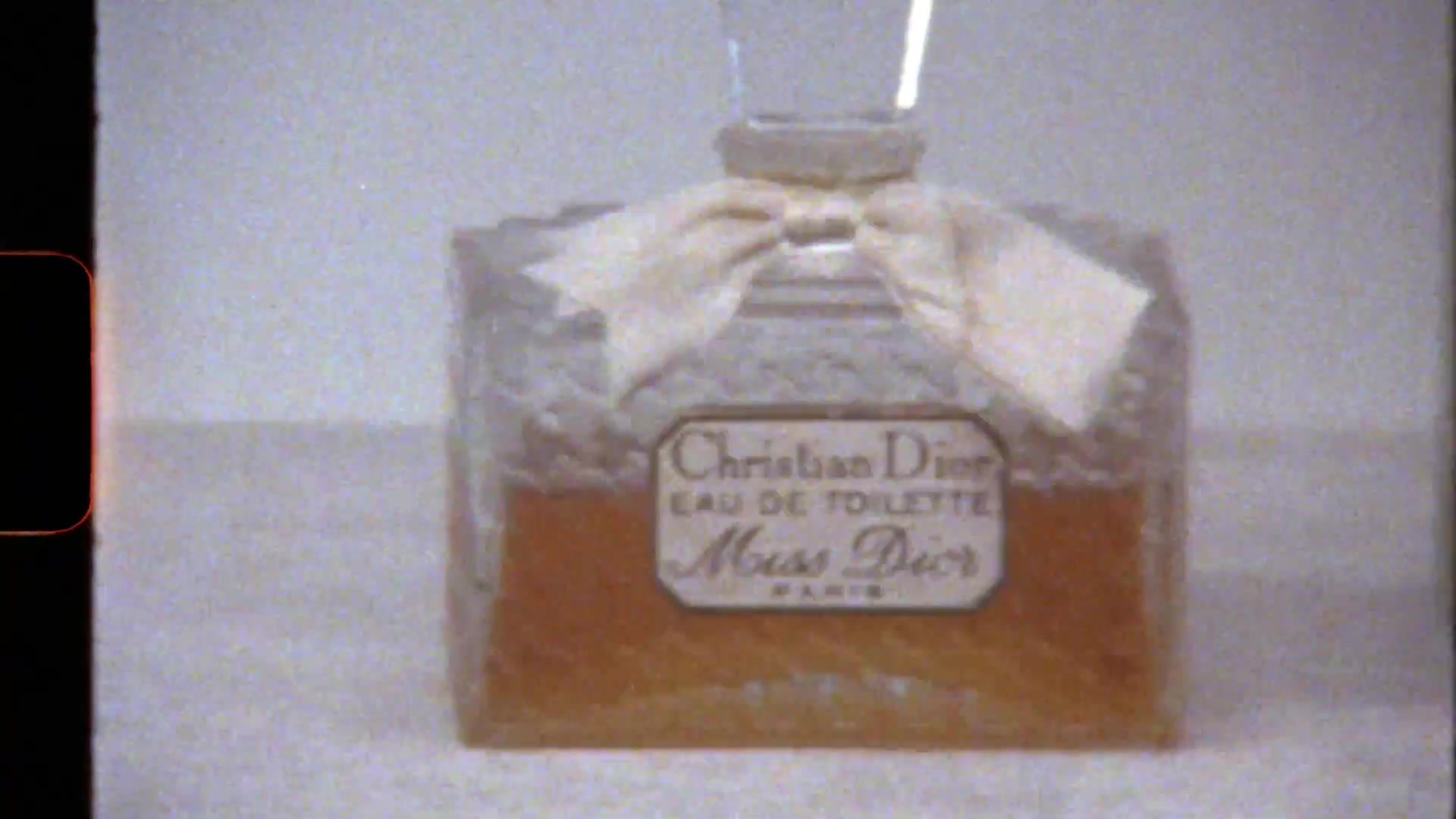 Miss_Dior_-_A_Miss_in_Paris_Episode_4-00_00_15_080.jpeg