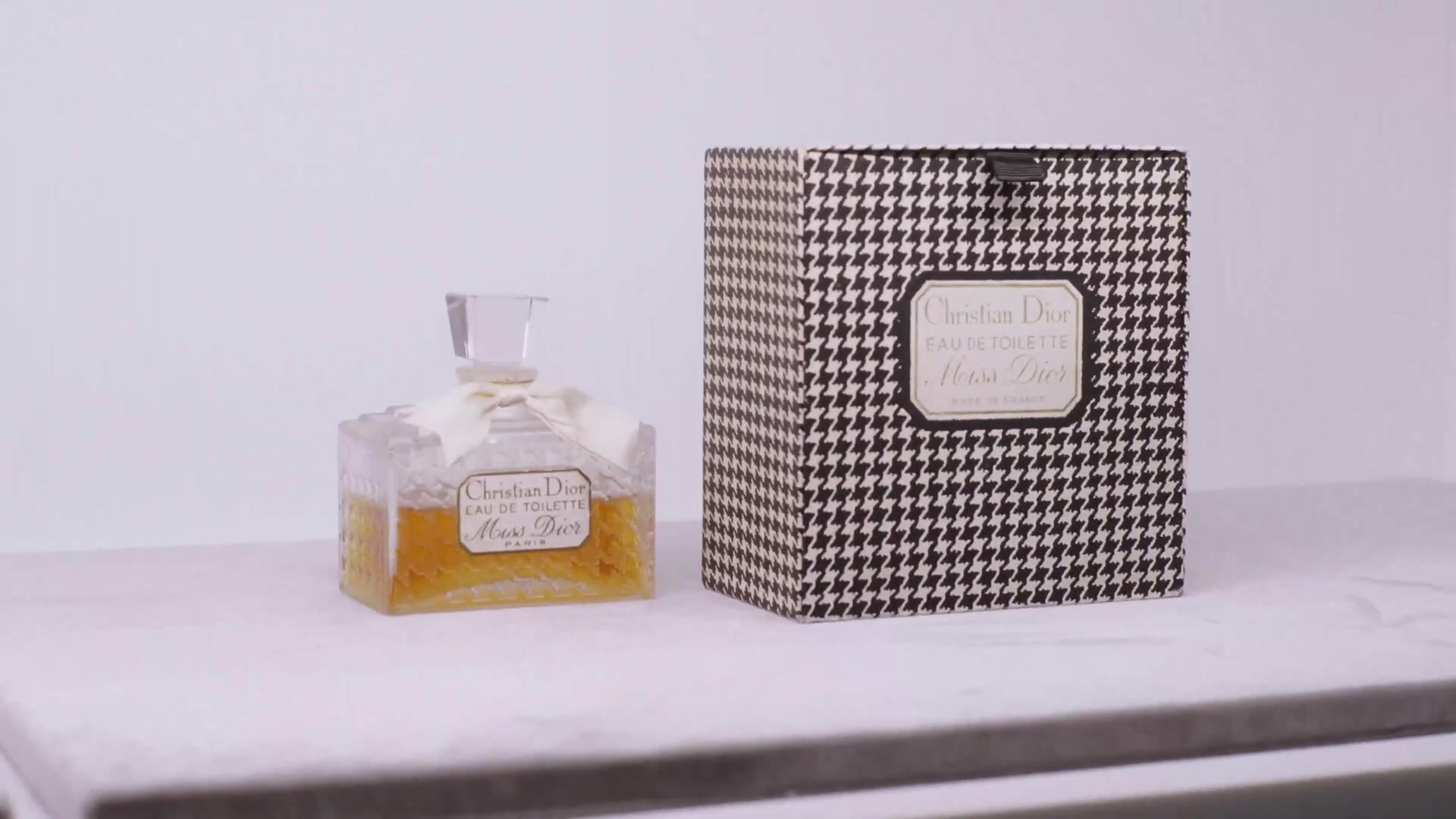 Miss_Dior_-_A_Miss_in_Paris_Episode_4-00_00_15_880.jpeg