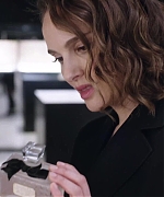 Miss_Dior_-_A_Miss_in_Paris_Episode_4-00_00_18_520.jpeg