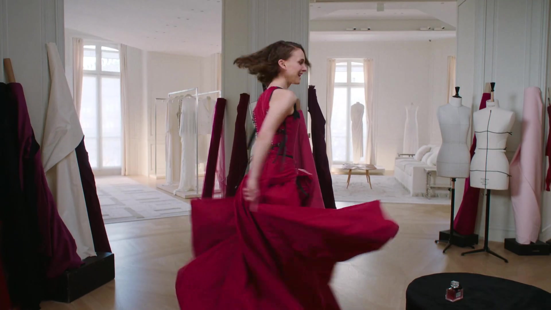 Miss_Dior_-_A_Miss_in_Paris_Episode_5-00_00_36_920.jpeg