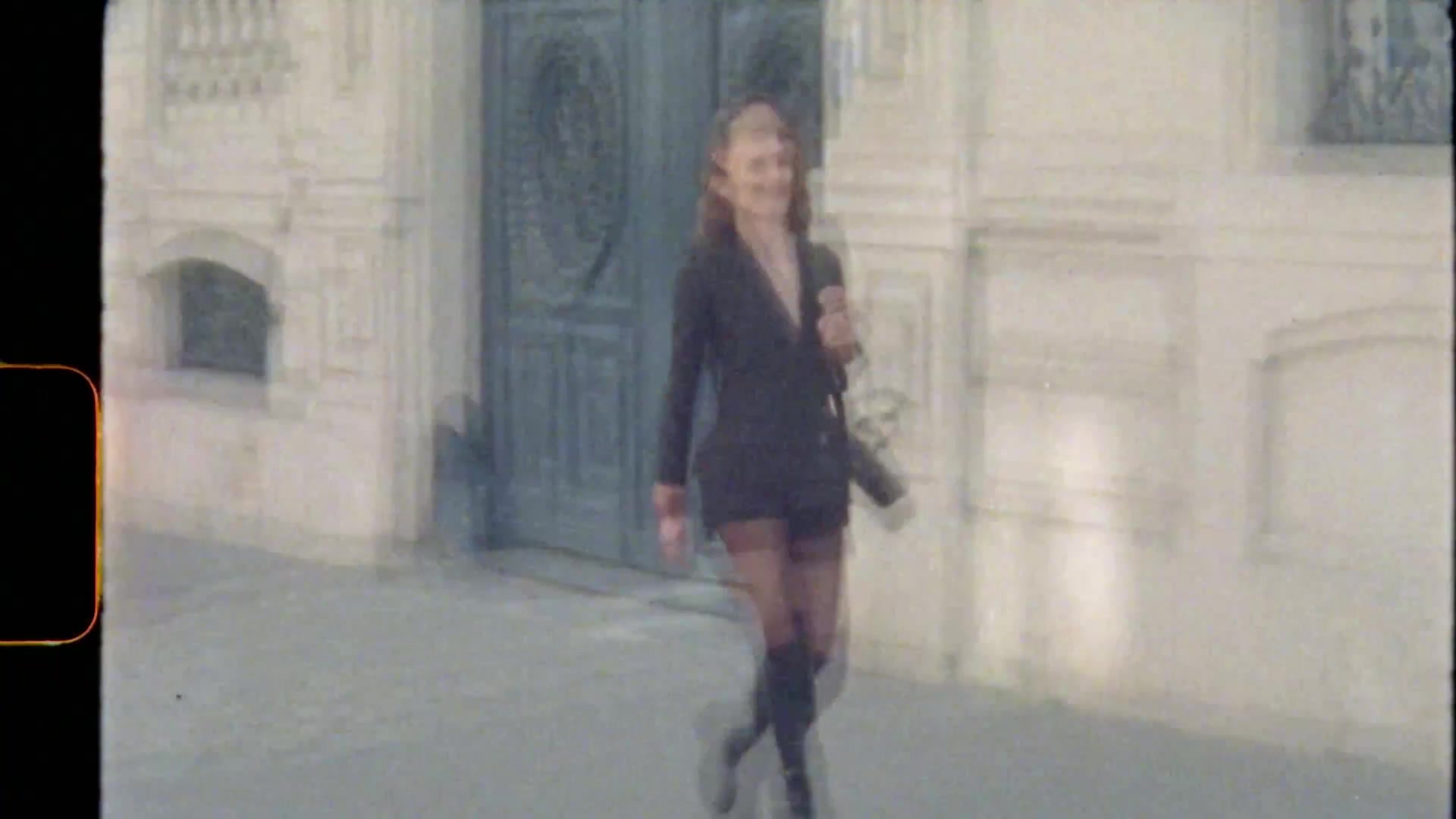 Miss_Dior_-_A_Miss_in_Paris_Episode_1-00_00_10_000.jpeg