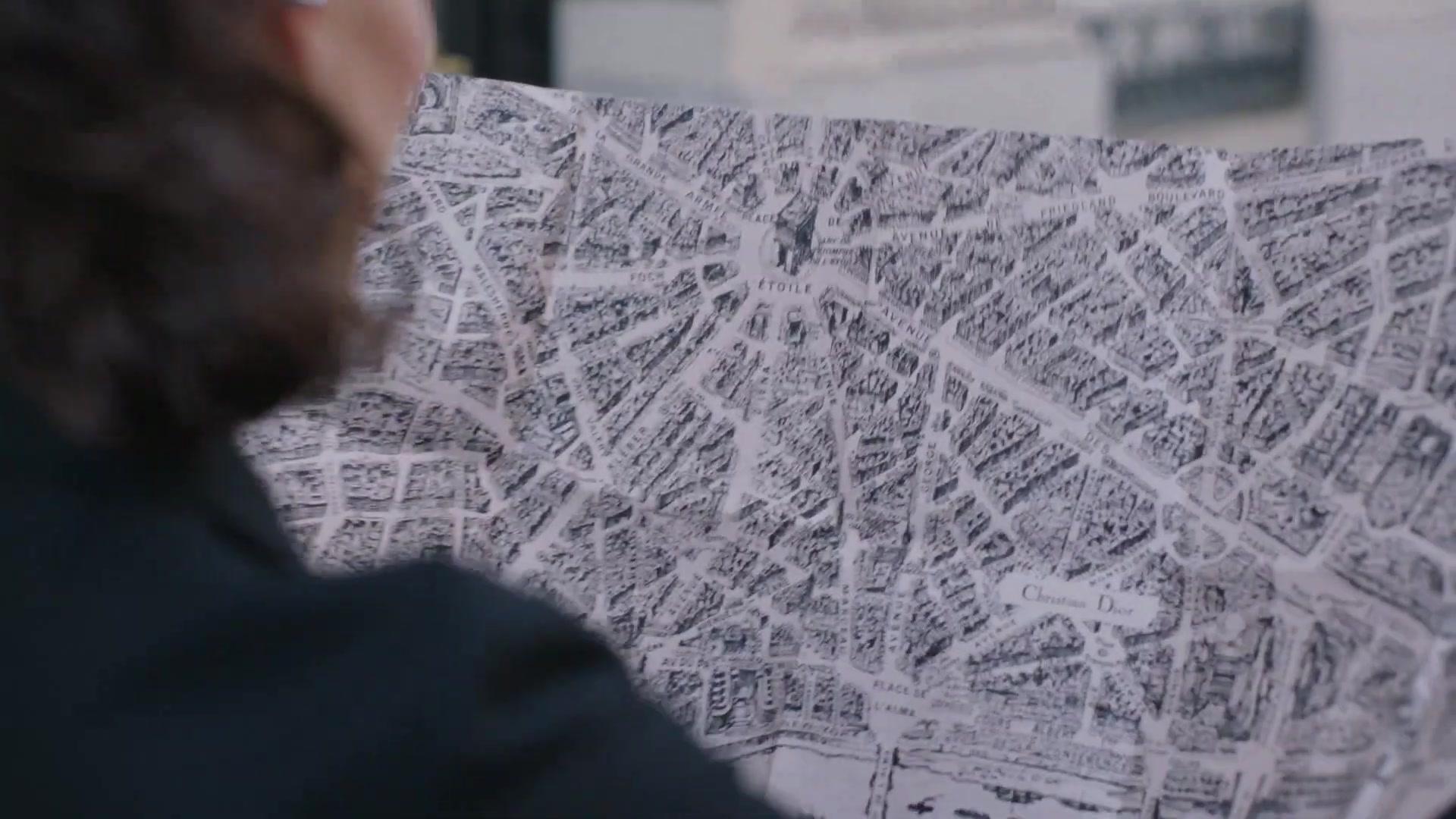 Miss_Dior_-_A_Miss_in_Paris_Episode_1-00_00_28_960.jpeg