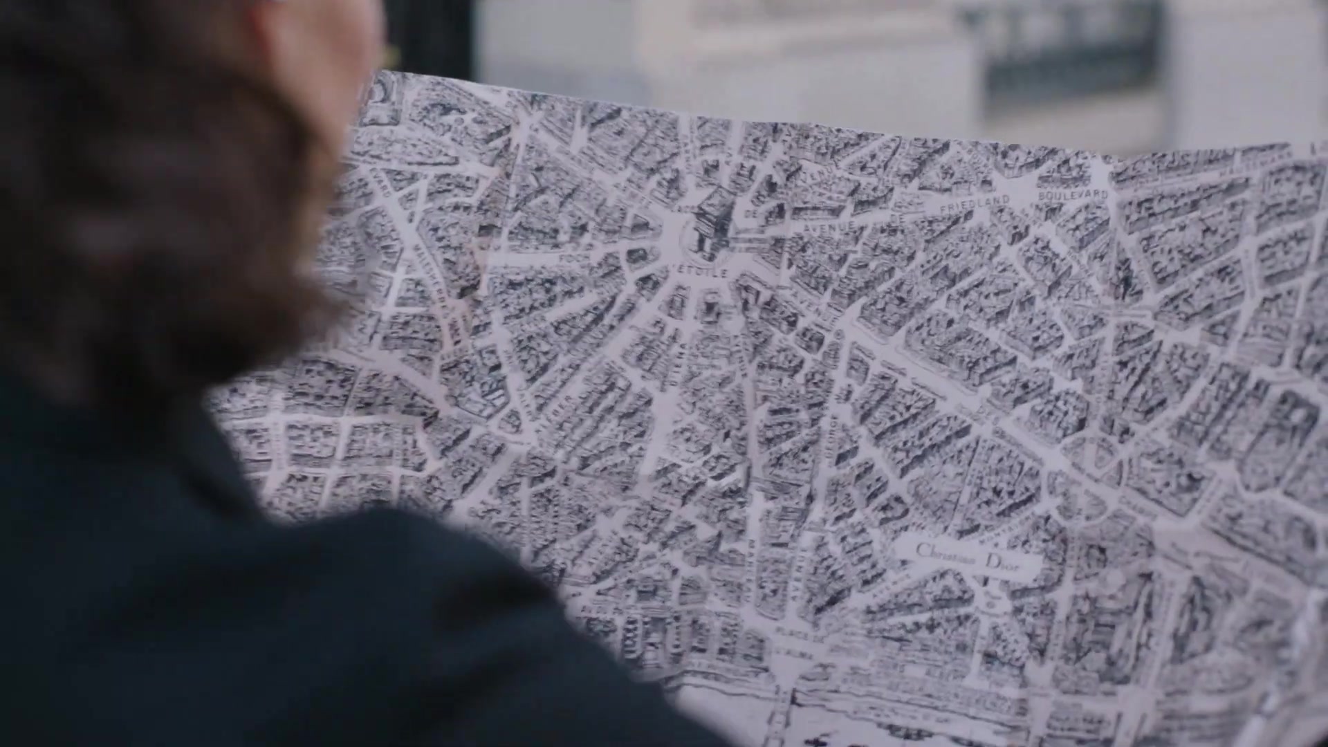 Miss_Dior_-_A_Miss_in_Paris_Episode_1-00_00_29_080.jpeg