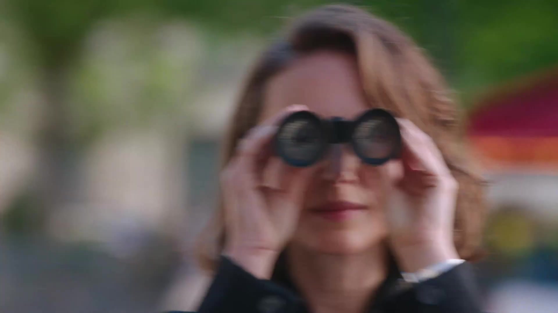 Miss_Dior_-_A_Miss_in_Paris_Episode_2-00_00_00_600.jpeg