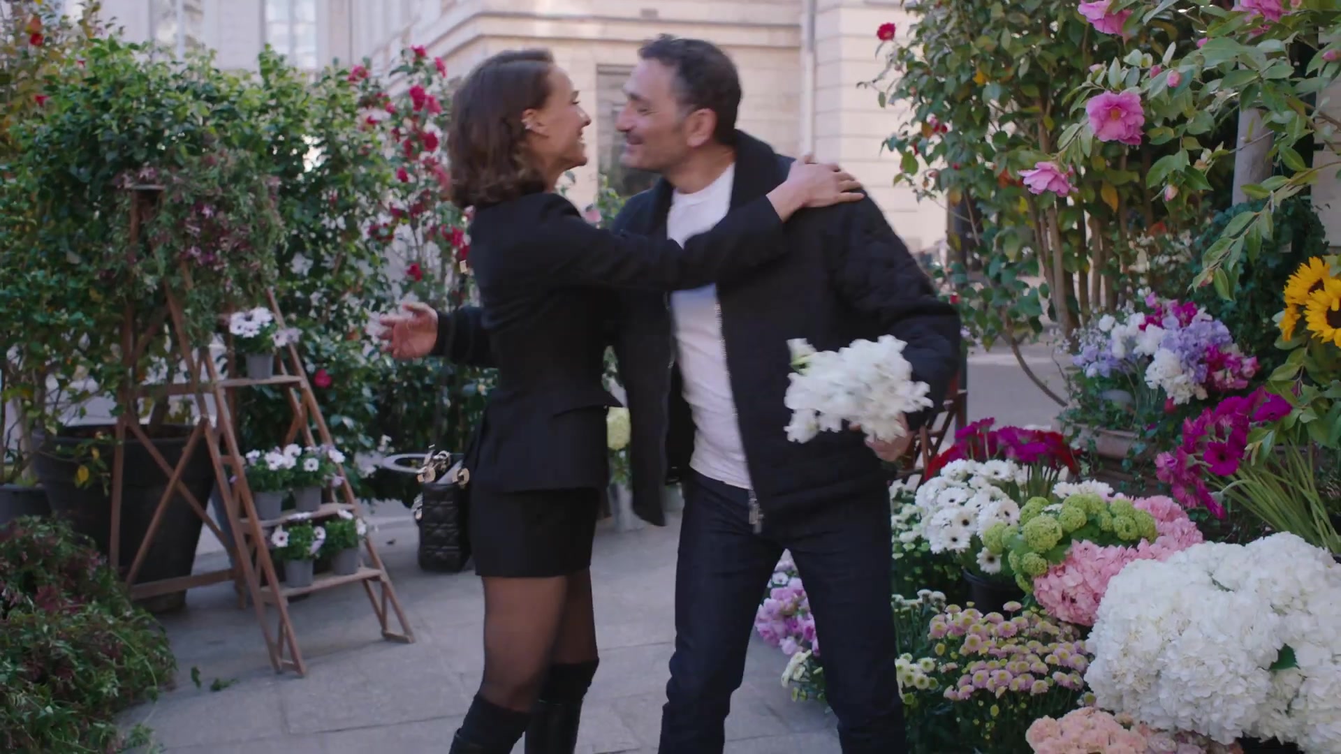 Miss_Dior_-_A_Miss_in_Paris_Episode_2-00_00_06_920.jpeg