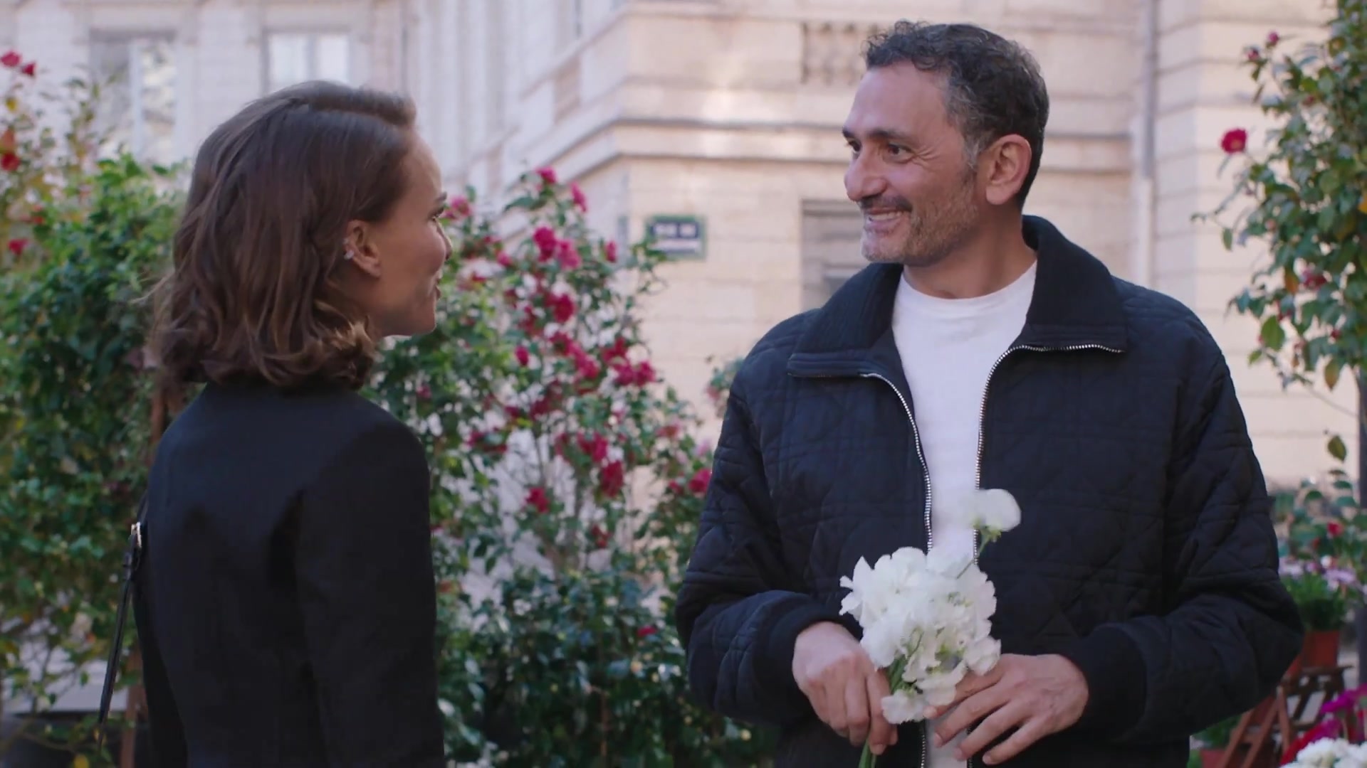 Miss_Dior_-_A_Miss_in_Paris_Episode_2-00_00_09_880.jpeg