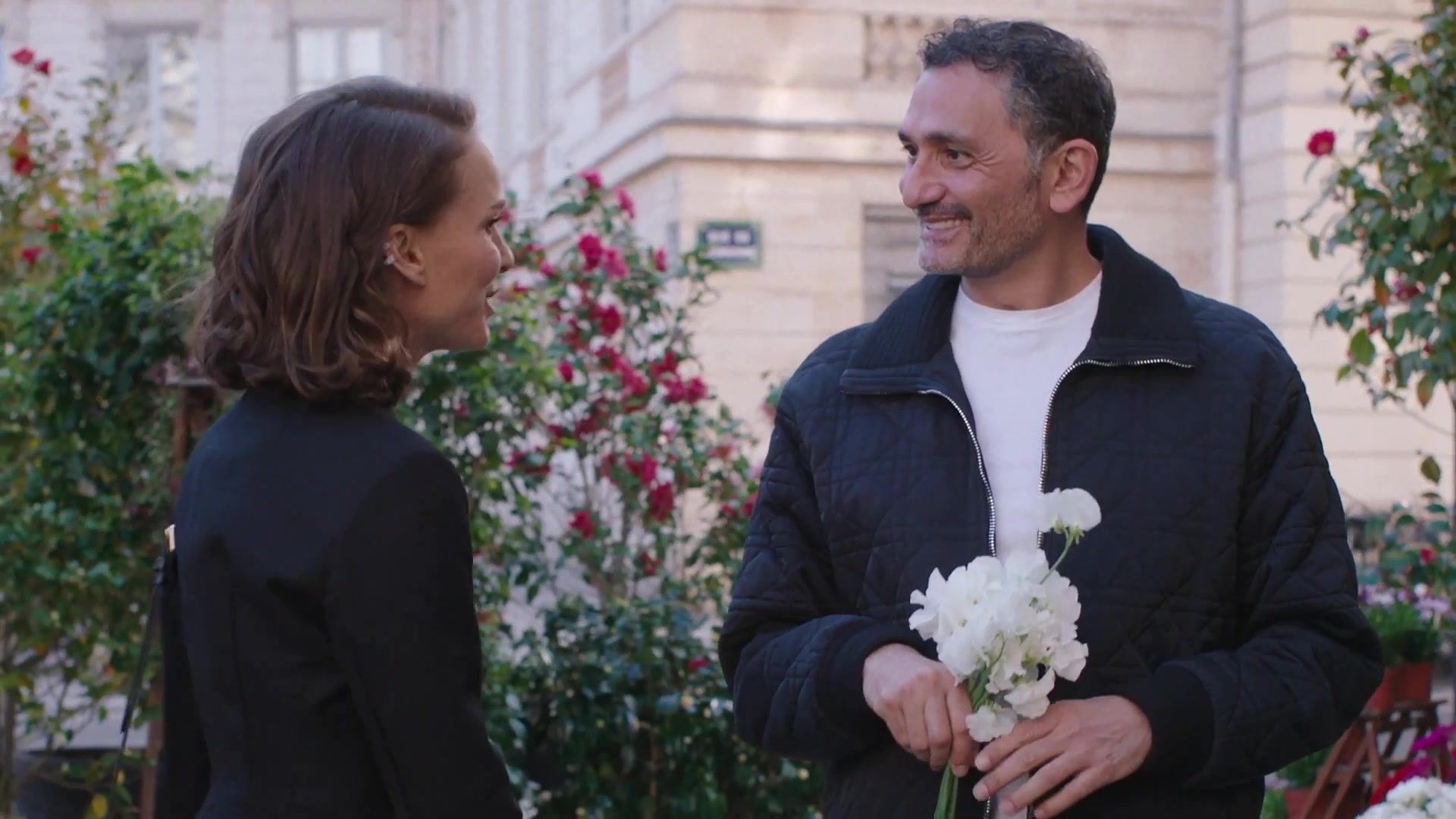 Miss_Dior_-_A_Miss_in_Paris_Episode_2-00_00_10_120.jpeg
