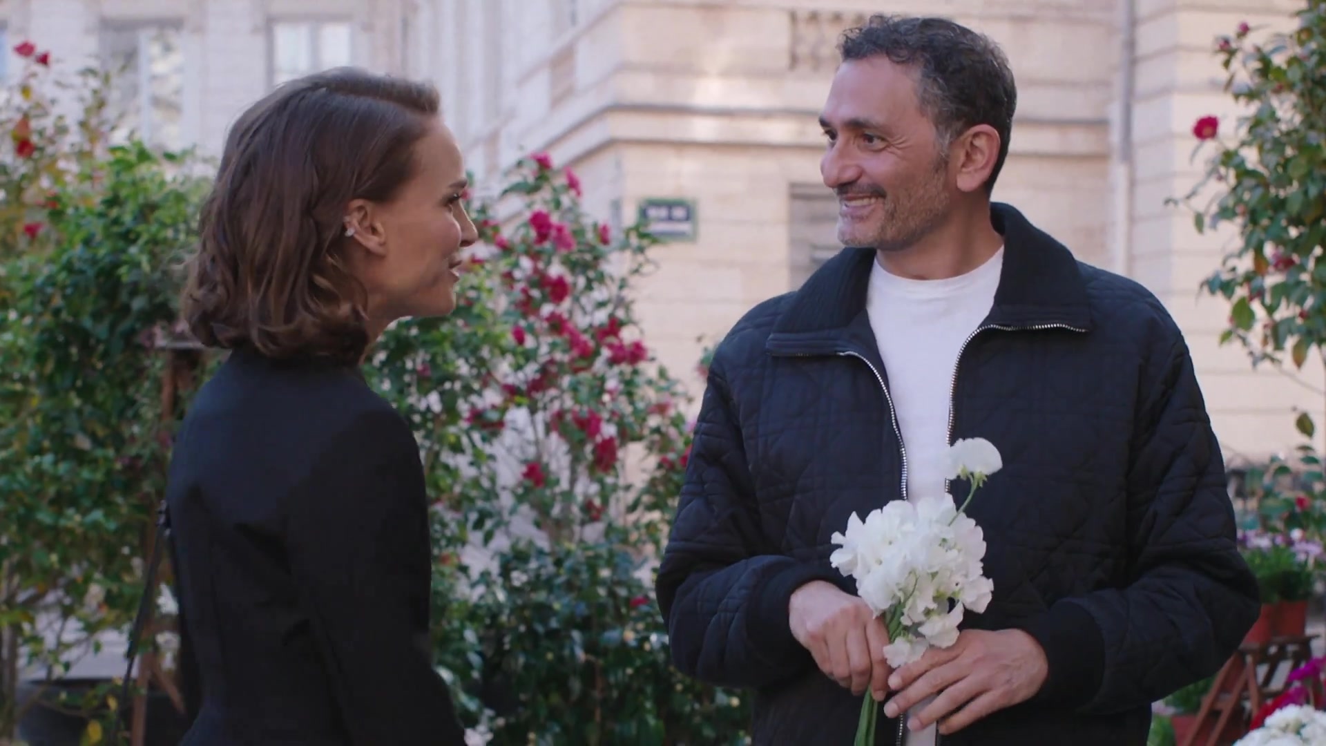 Miss_Dior_-_A_Miss_in_Paris_Episode_2-00_00_10_200.jpeg