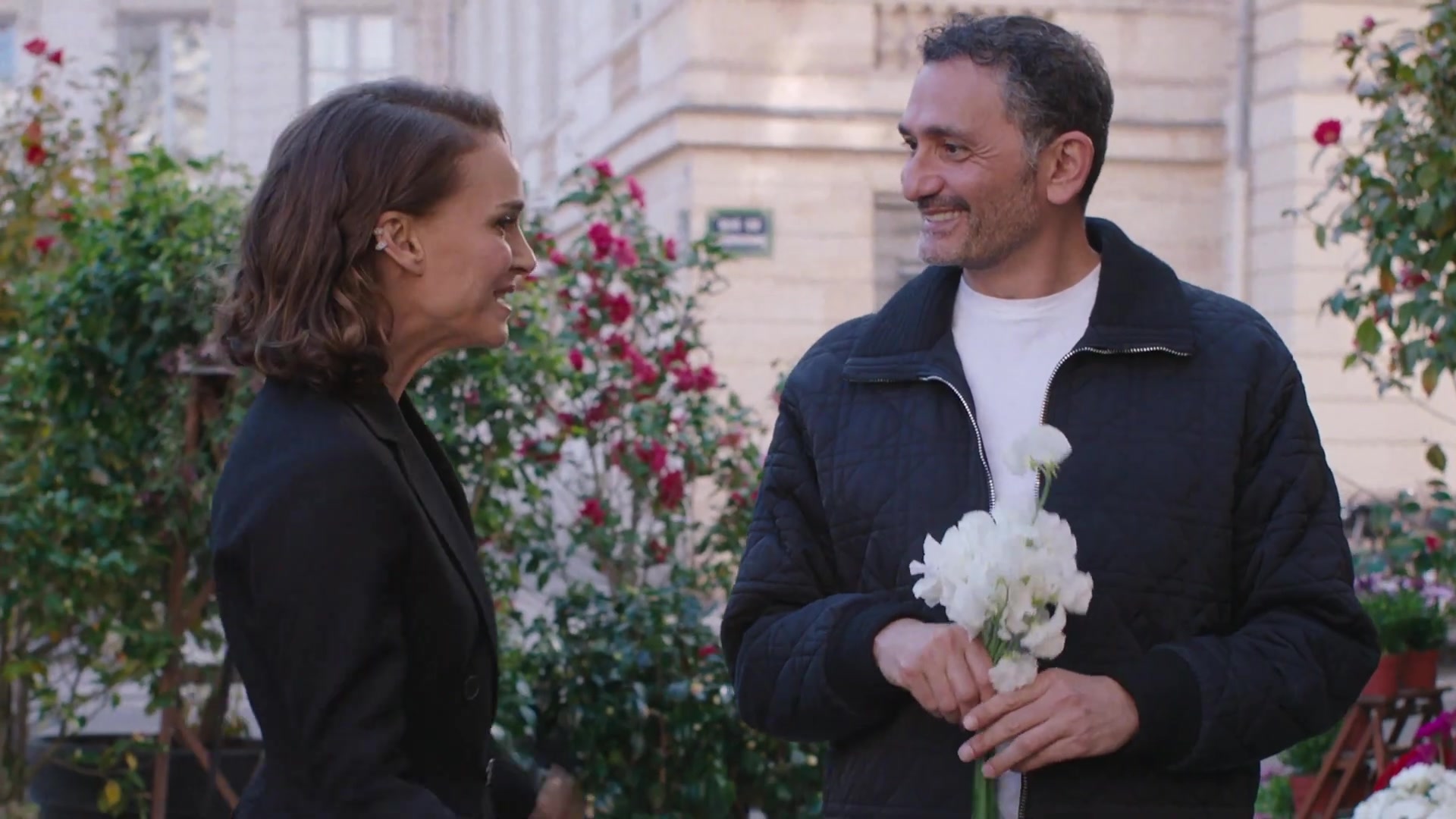 Miss_Dior_-_A_Miss_in_Paris_Episode_2-00_00_10_440.jpeg