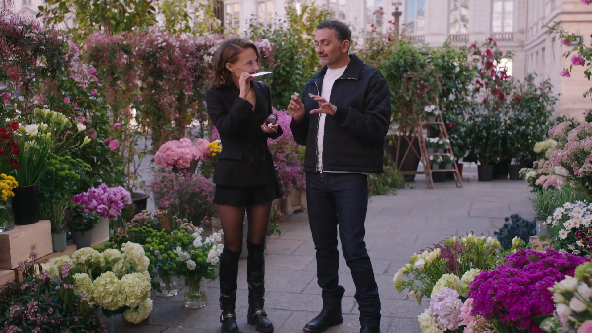 Miss_Dior_-_A_Miss_in_Paris_Episode_2-00_00_21_080.jpeg