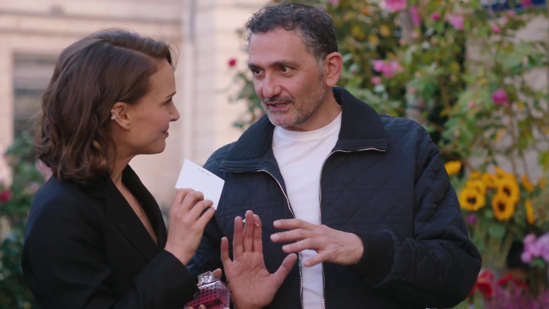Miss_Dior_-_A_Miss_in_Paris_Episode_2-00_00_23_240.jpeg