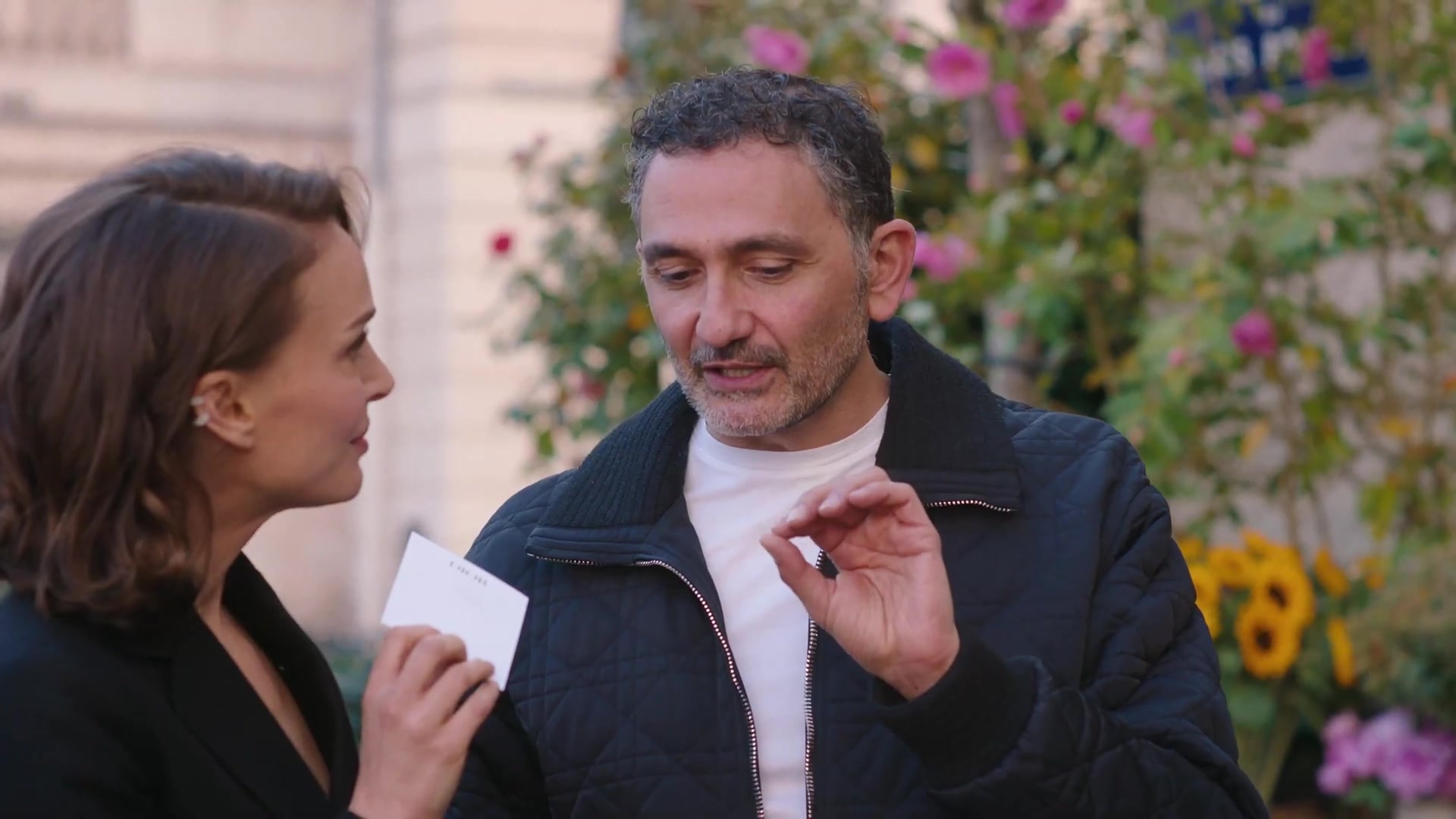 Miss_Dior_-_A_Miss_in_Paris_Episode_2-00_00_25_640.jpeg