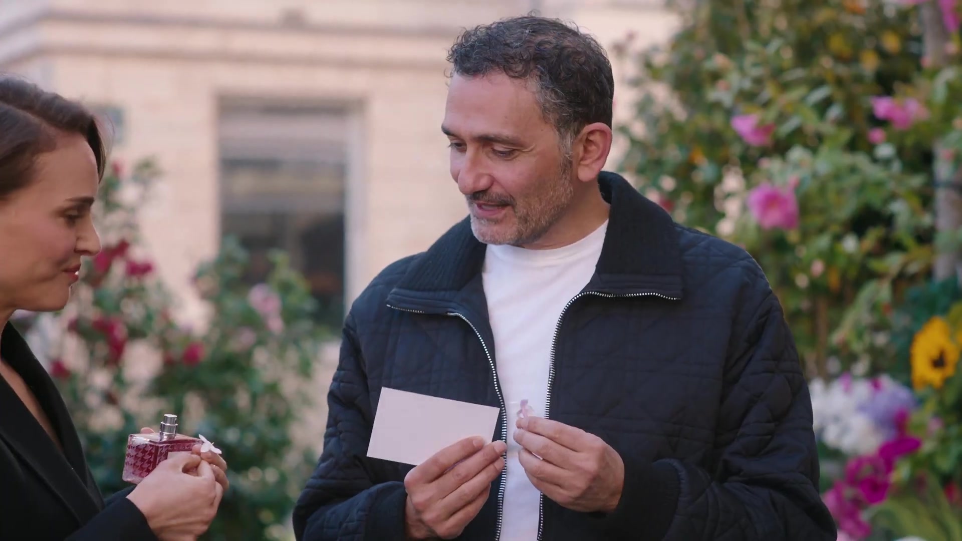 Miss_Dior_-_A_Miss_in_Paris_Episode_2-00_00_27_240.jpeg