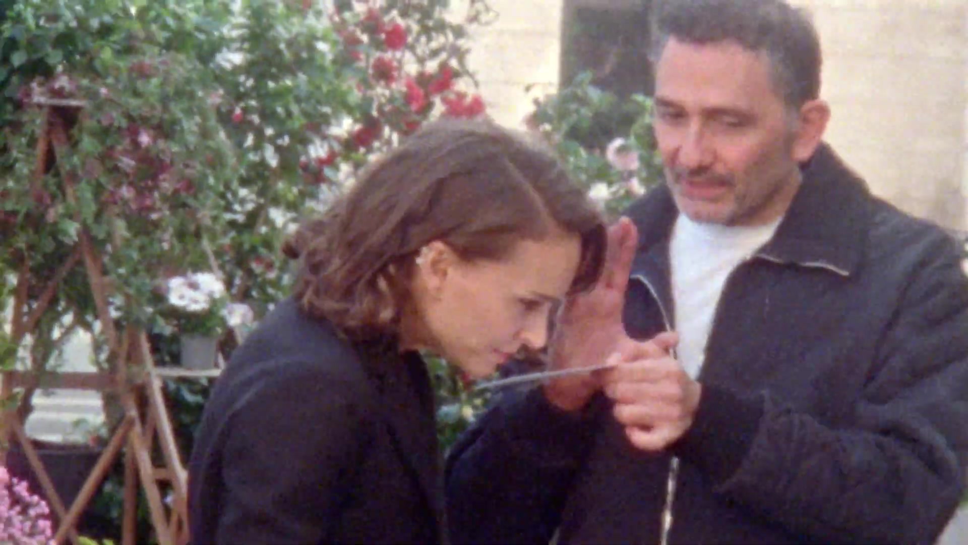 Miss_Dior_-_A_Miss_in_Paris_Episode_2-00_00_33_000.jpeg