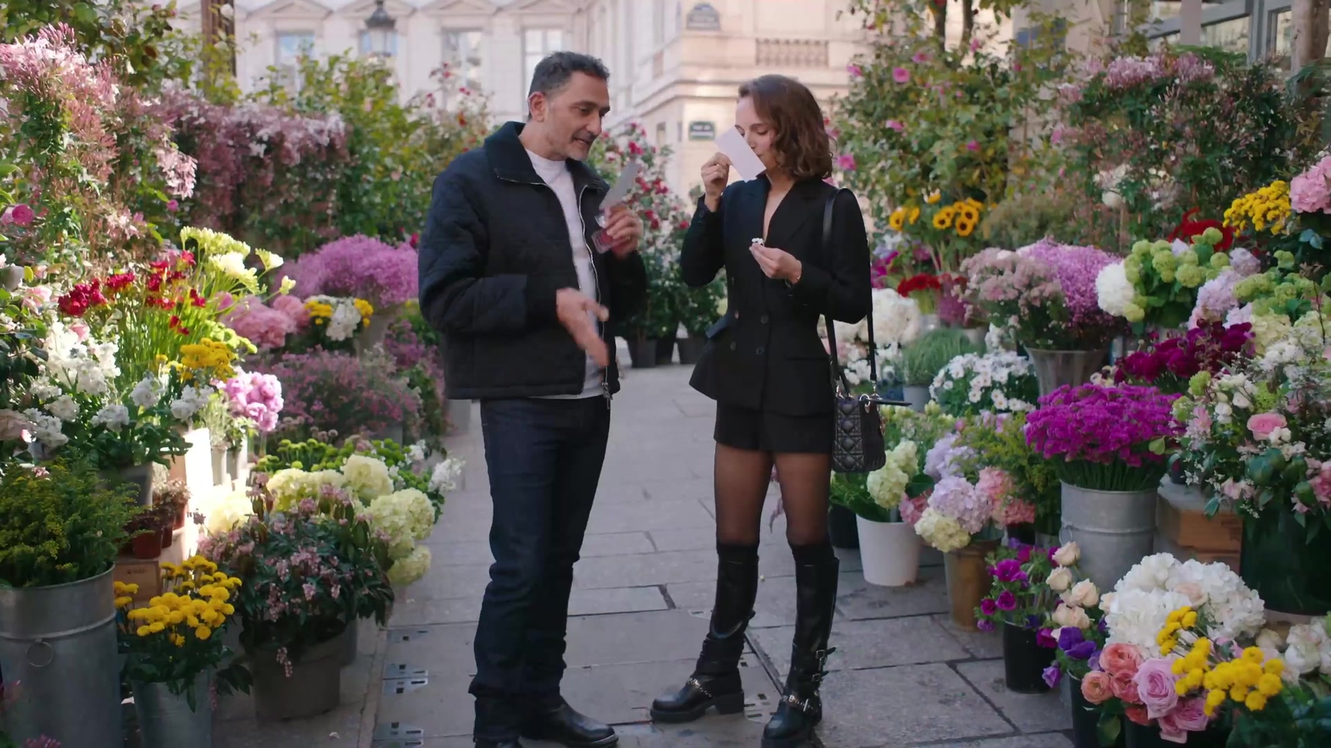 Miss_Dior_-_A_Miss_in_Paris_Episode_2-00_00_41_080.jpeg