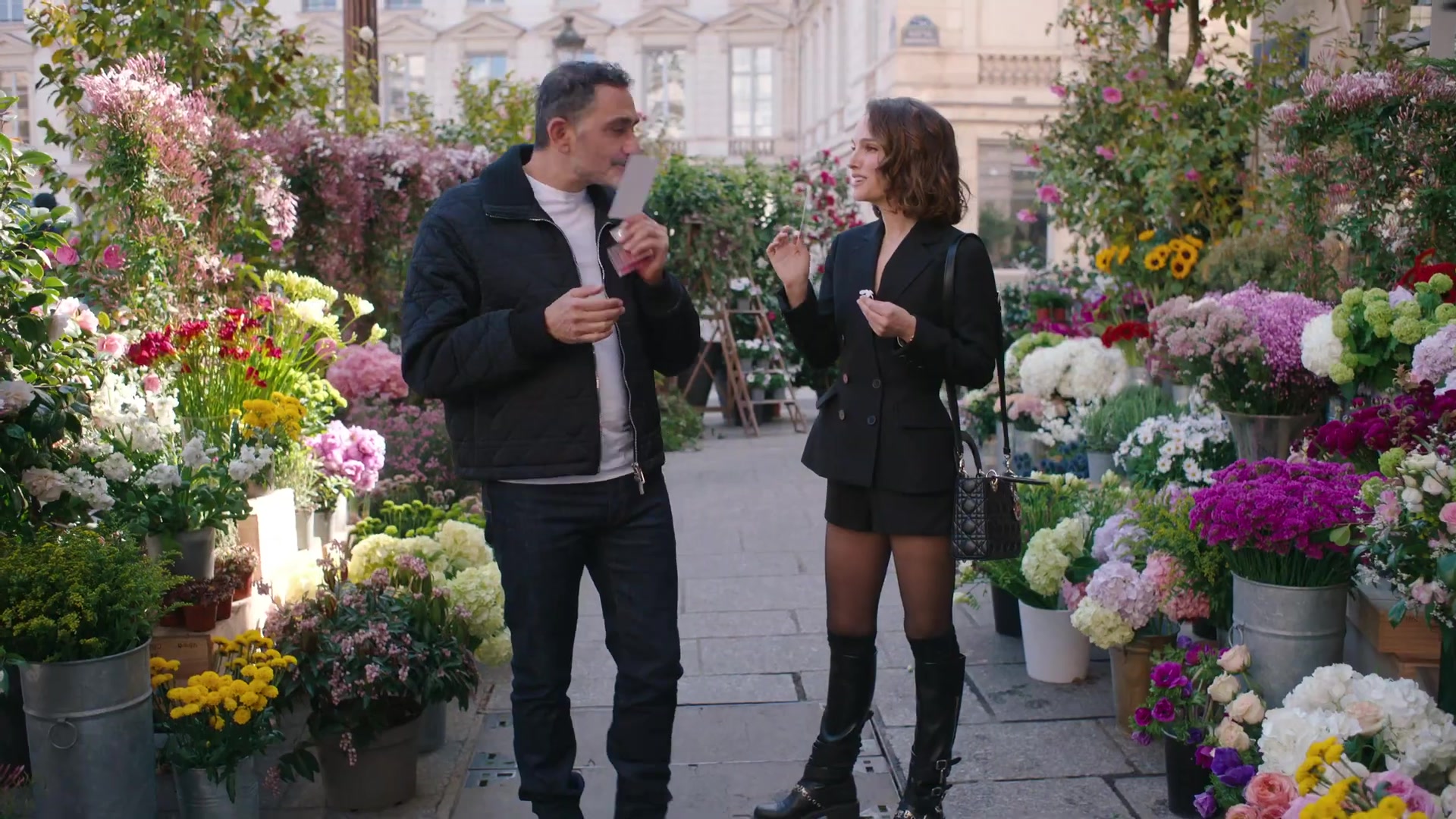 Miss_Dior_-_A_Miss_in_Paris_Episode_2-00_00_43_880.jpeg