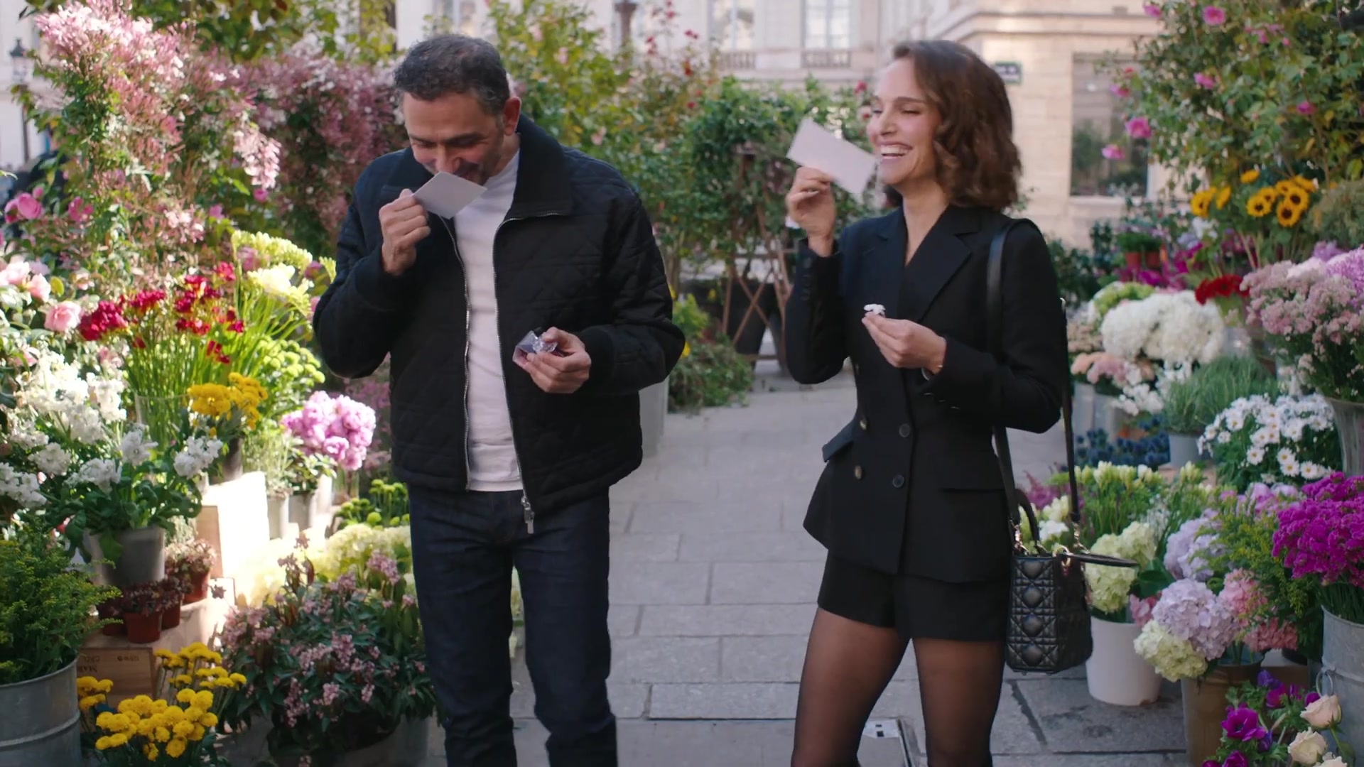 Miss_Dior_-_A_Miss_in_Paris_Episode_2-00_00_47_160.jpeg
