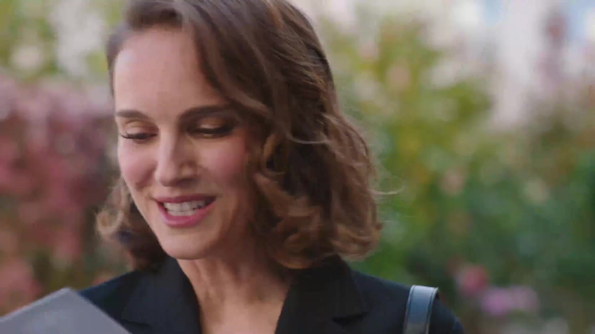 Miss_Dior_-_A_Miss_in_Paris_Episode_2-00_00_49_560.jpeg