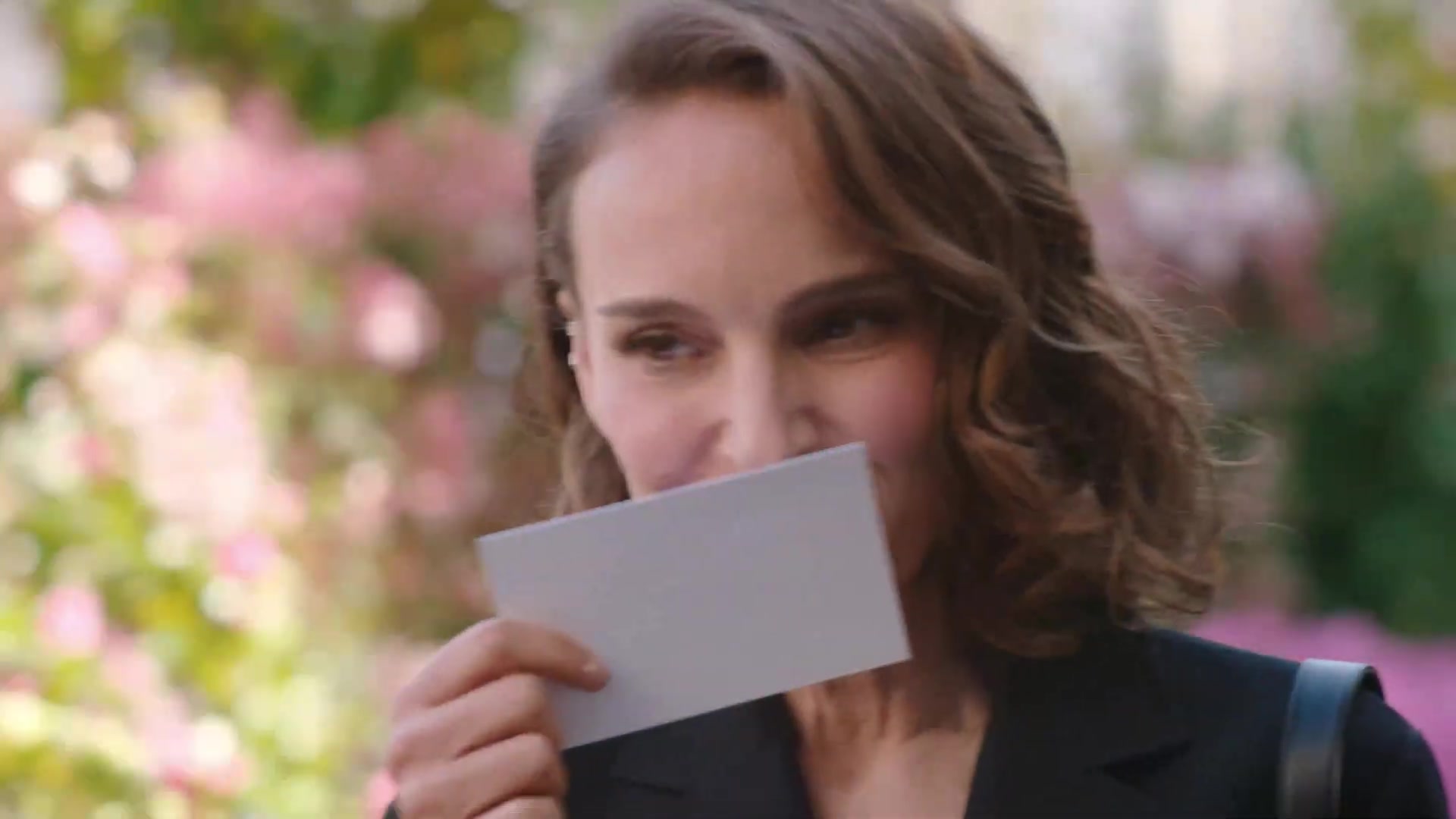 Miss_Dior_-_A_Miss_in_Paris_Episode_2-00_00_50_280.jpeg
