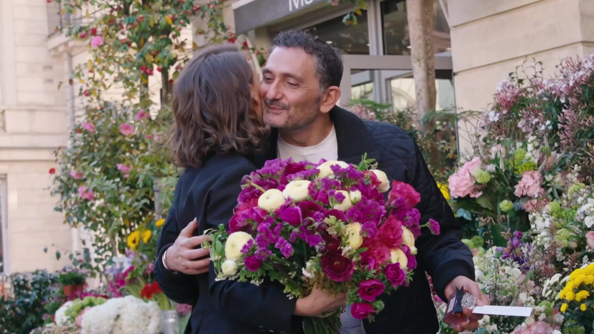 Miss_Dior_-_A_Miss_in_Paris_Episode_2-00_00_54_680.jpeg