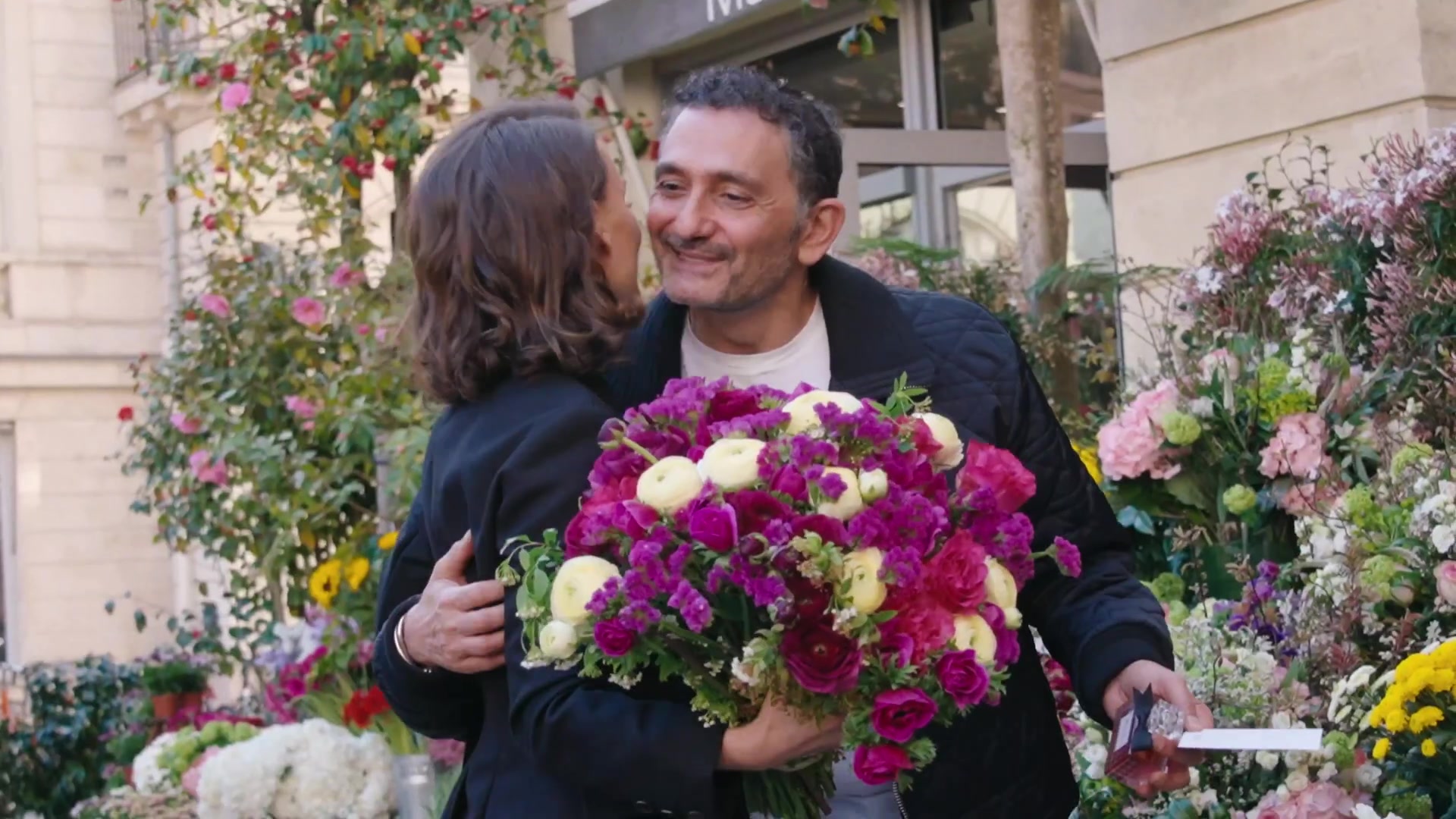 Miss_Dior_-_A_Miss_in_Paris_Episode_2-00_00_54_840.jpeg