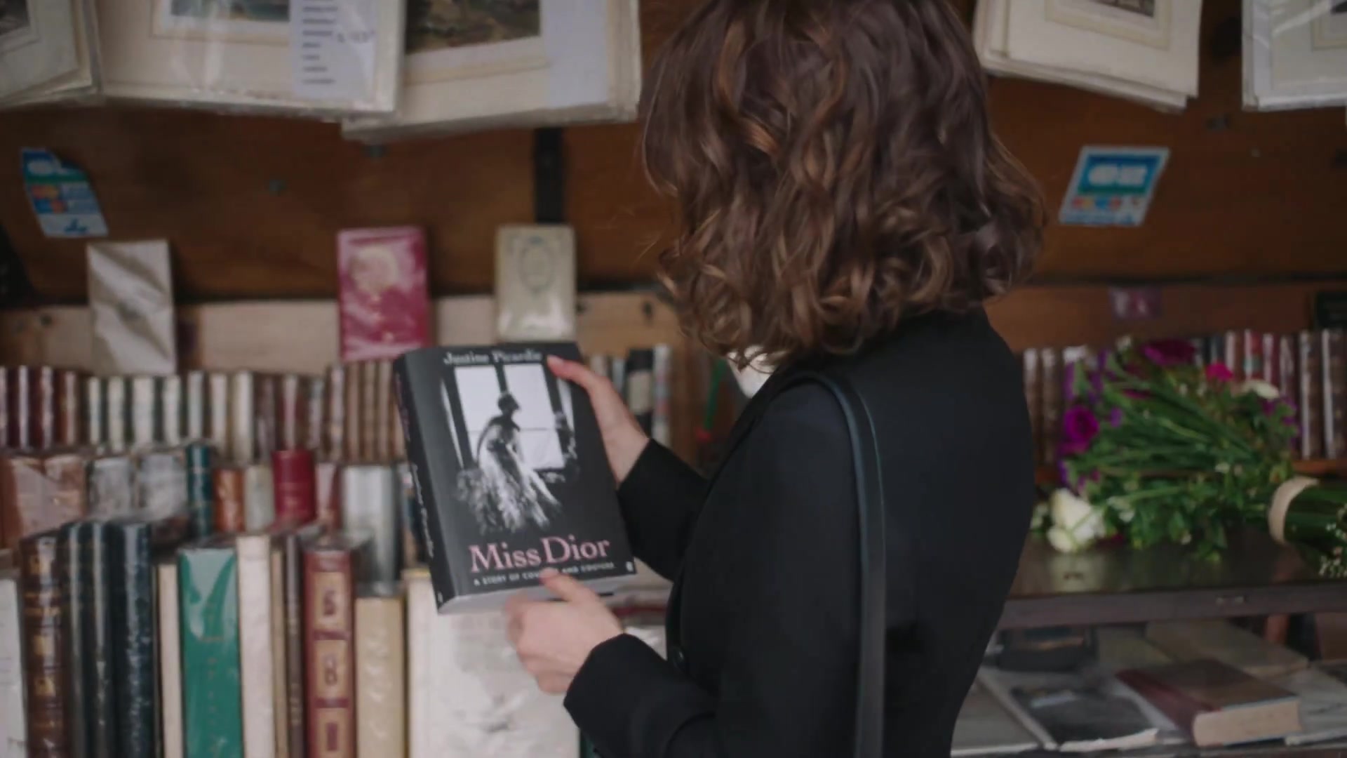 Miss_Dior_-_A_Miss_in_Paris_Episode_3-00_00_15_960.jpeg
