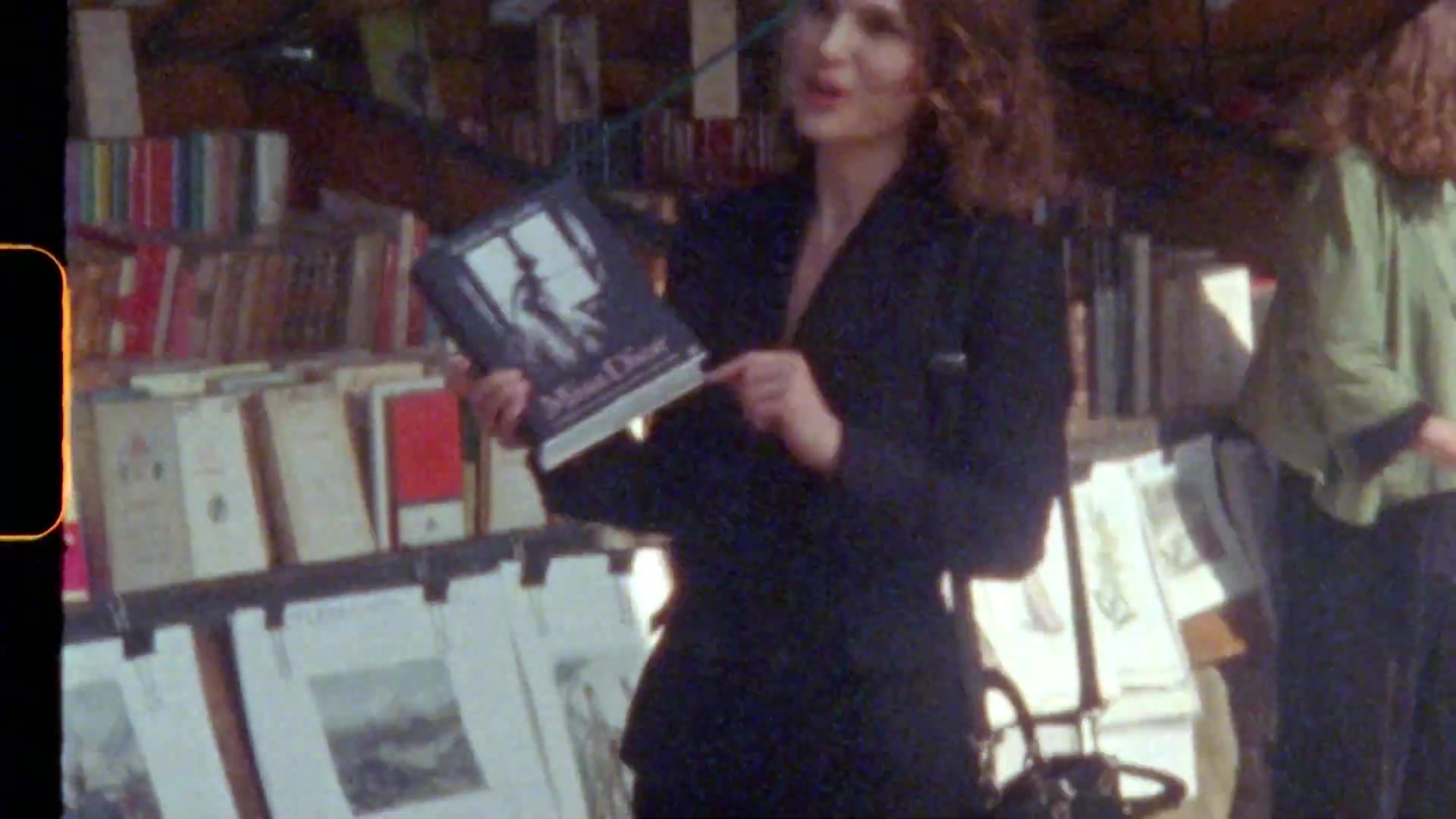 Miss_Dior_-_A_Miss_in_Paris_Episode_3-00_00_26_680.jpeg