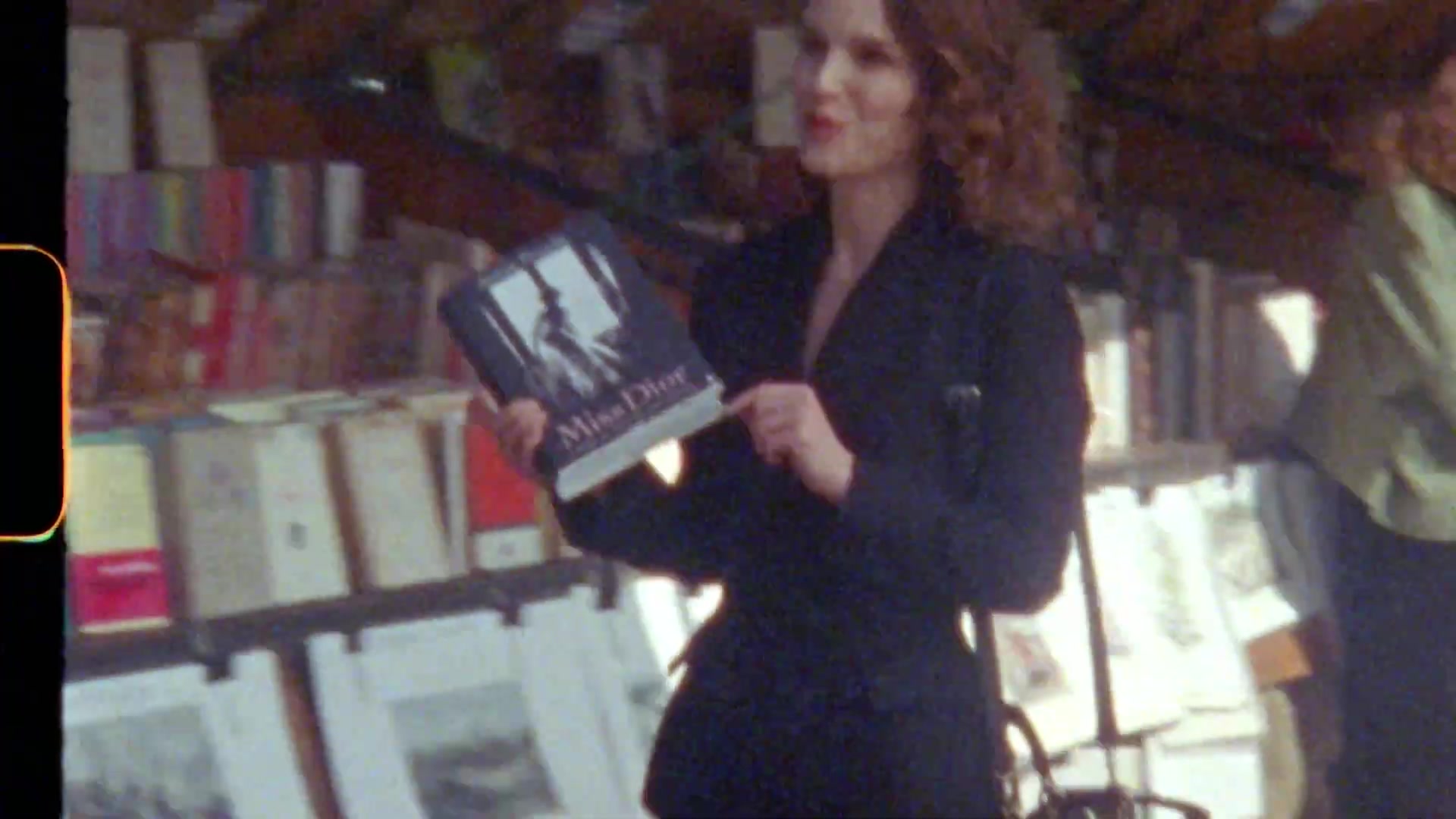 Miss_Dior_-_A_Miss_in_Paris_Episode_3-00_00_26_840.jpeg Miss_Dior_-_A_Miss_in_Paris_Episode_3-00_00_26_840.jpeg