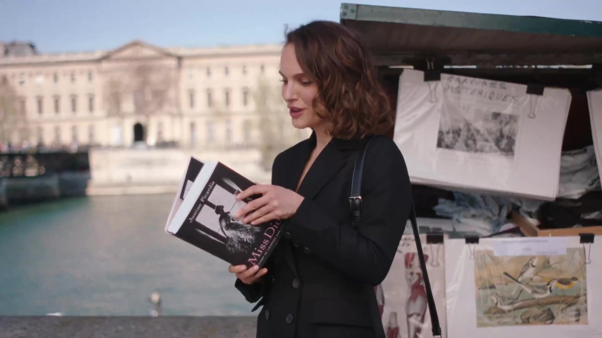 Miss_Dior_-_A_Miss_in_Paris_Episode_3-00_00_29_400.jpeg