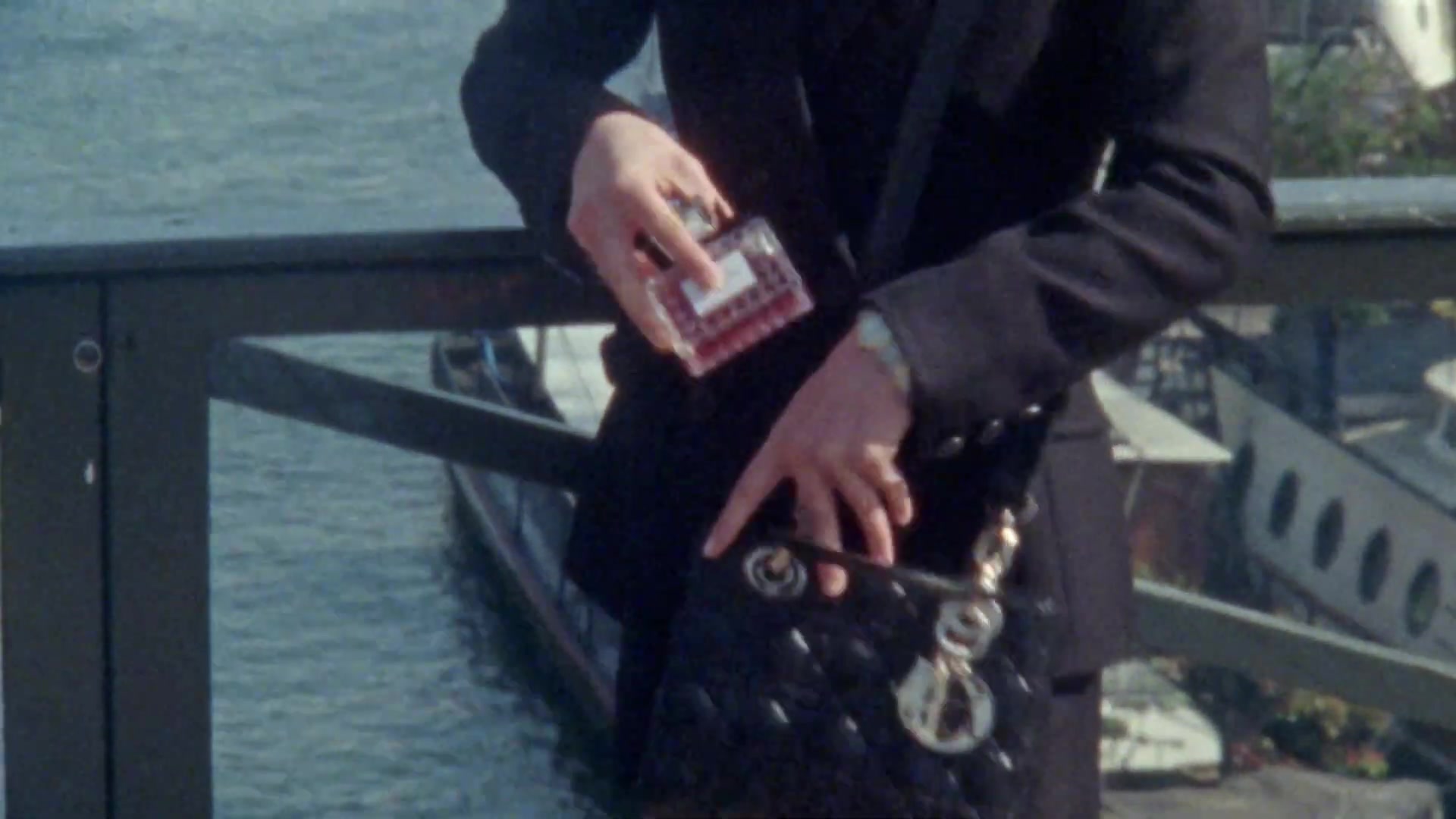 Miss_Dior_-_A_Miss_in_Paris_Episode_3-00_00_38_600.jpeg
