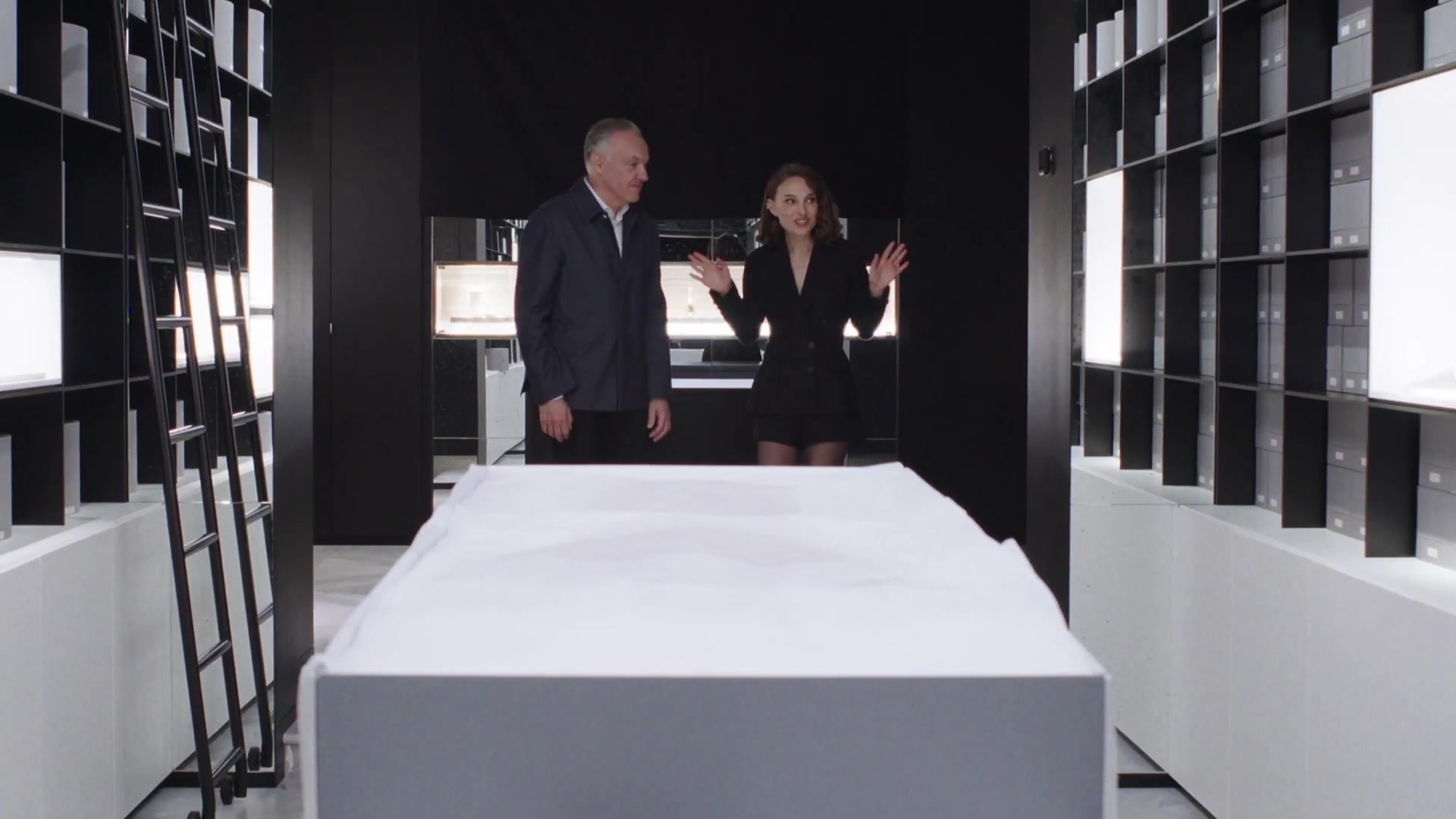 Miss_Dior_-_A_Miss_in_Paris_Episode_4-00_00_07_400.jpeg
