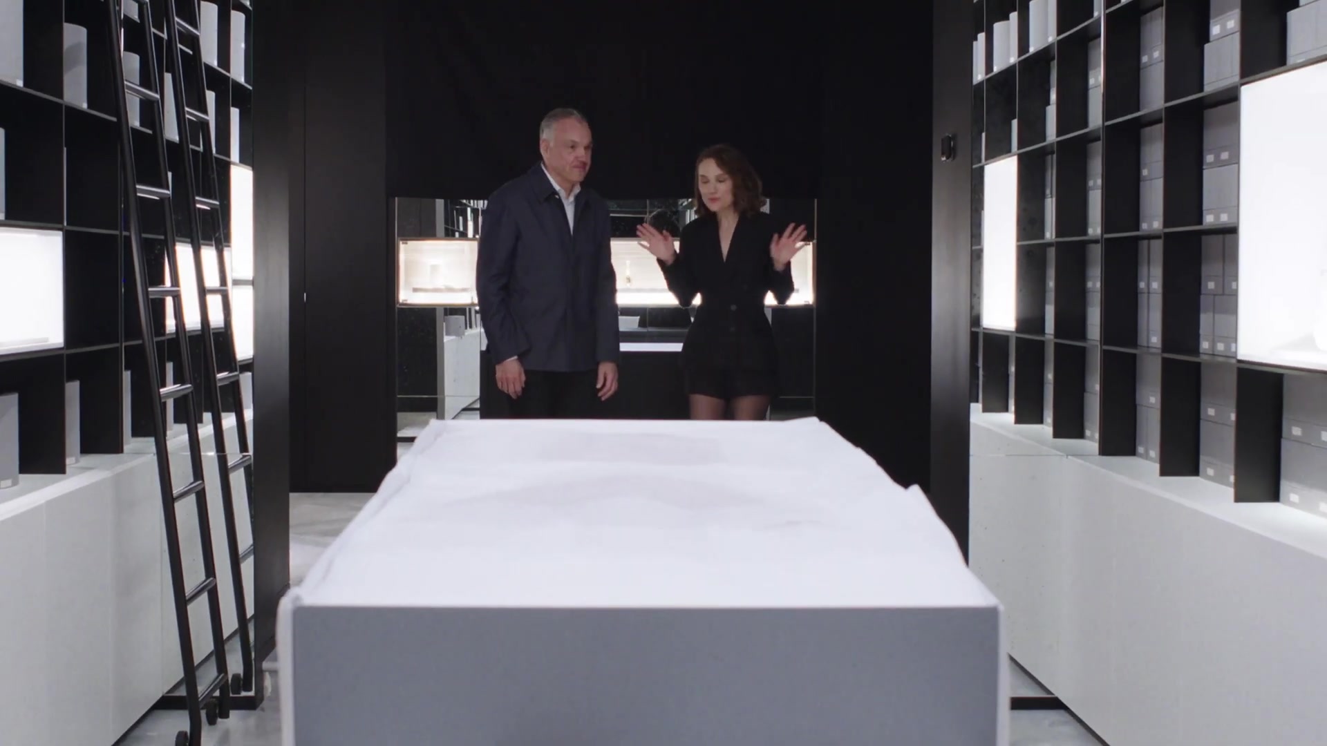 Miss_Dior_-_A_Miss_in_Paris_Episode_4-00_00_07_560.jpeg