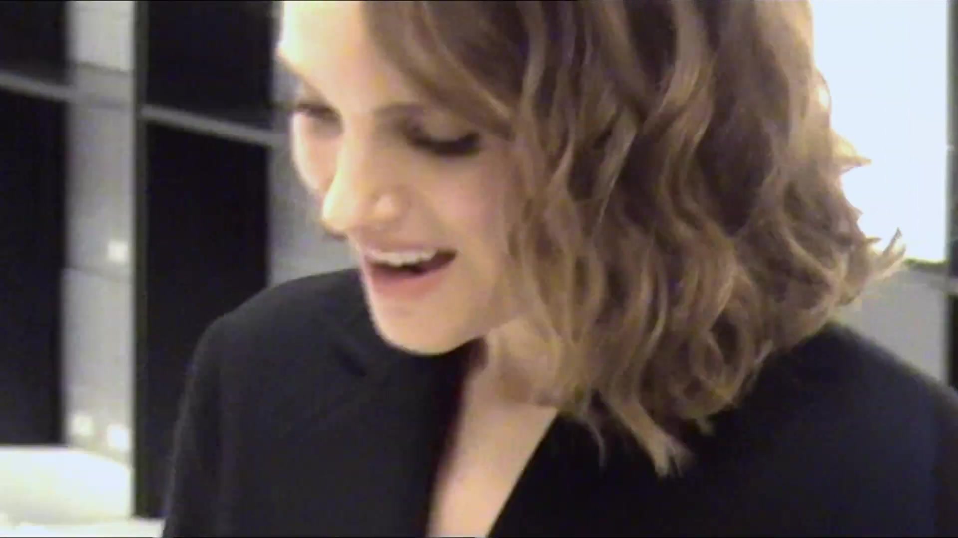 Miss_Dior_-_A_Miss_in_Paris_Episode_4-00_00_10_520.jpeg