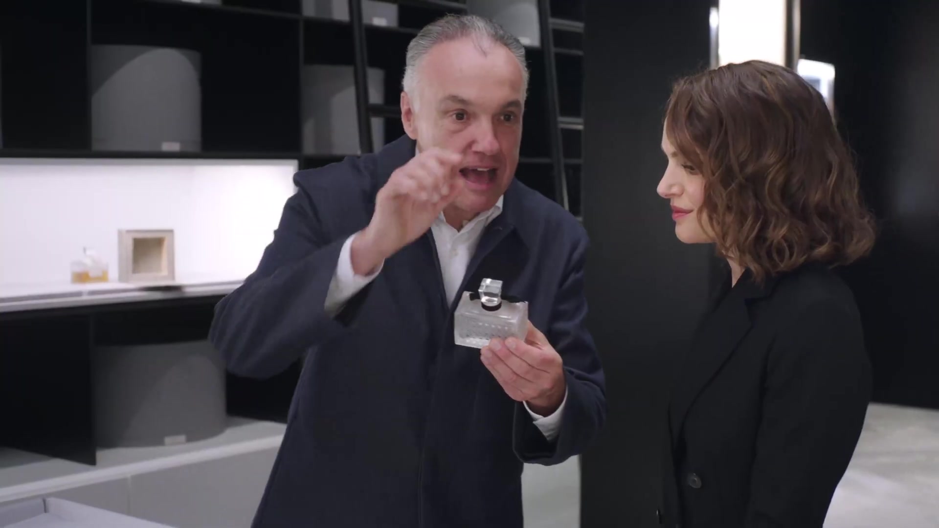 Miss_Dior_-_A_Miss_in_Paris_Episode_4-00_00_21_720.jpeg