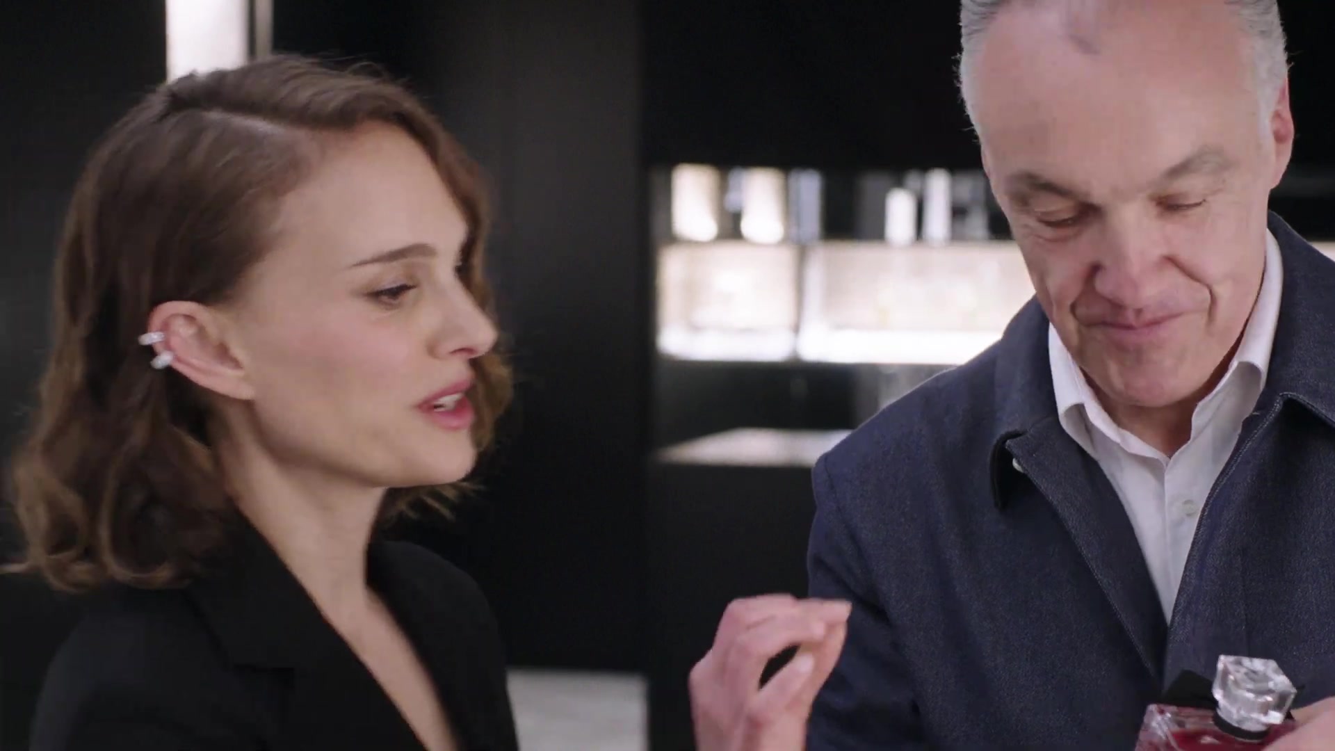 Miss_Dior_-_A_Miss_in_Paris_Episode_4-00_00_31_800.jpeg