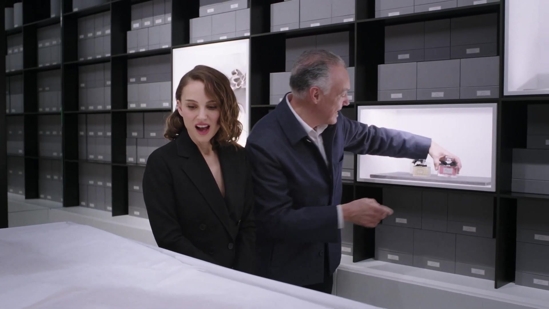 Miss_Dior_-_A_Miss_in_Paris_Episode_4-00_00_40_200.jpeg