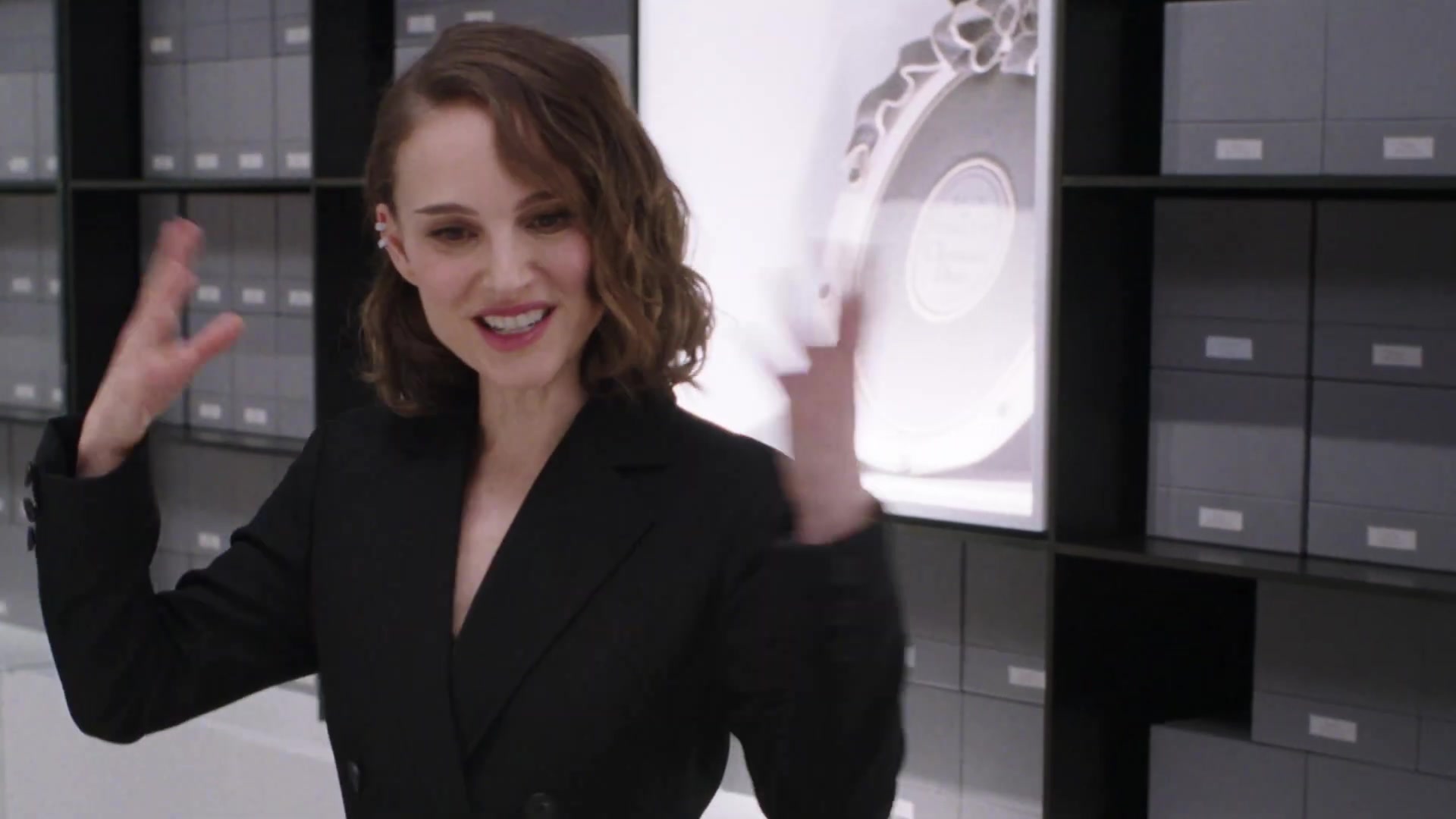 Miss_Dior_-_A_Miss_in_Paris_Episode_4-00_00_46_200.jpeg